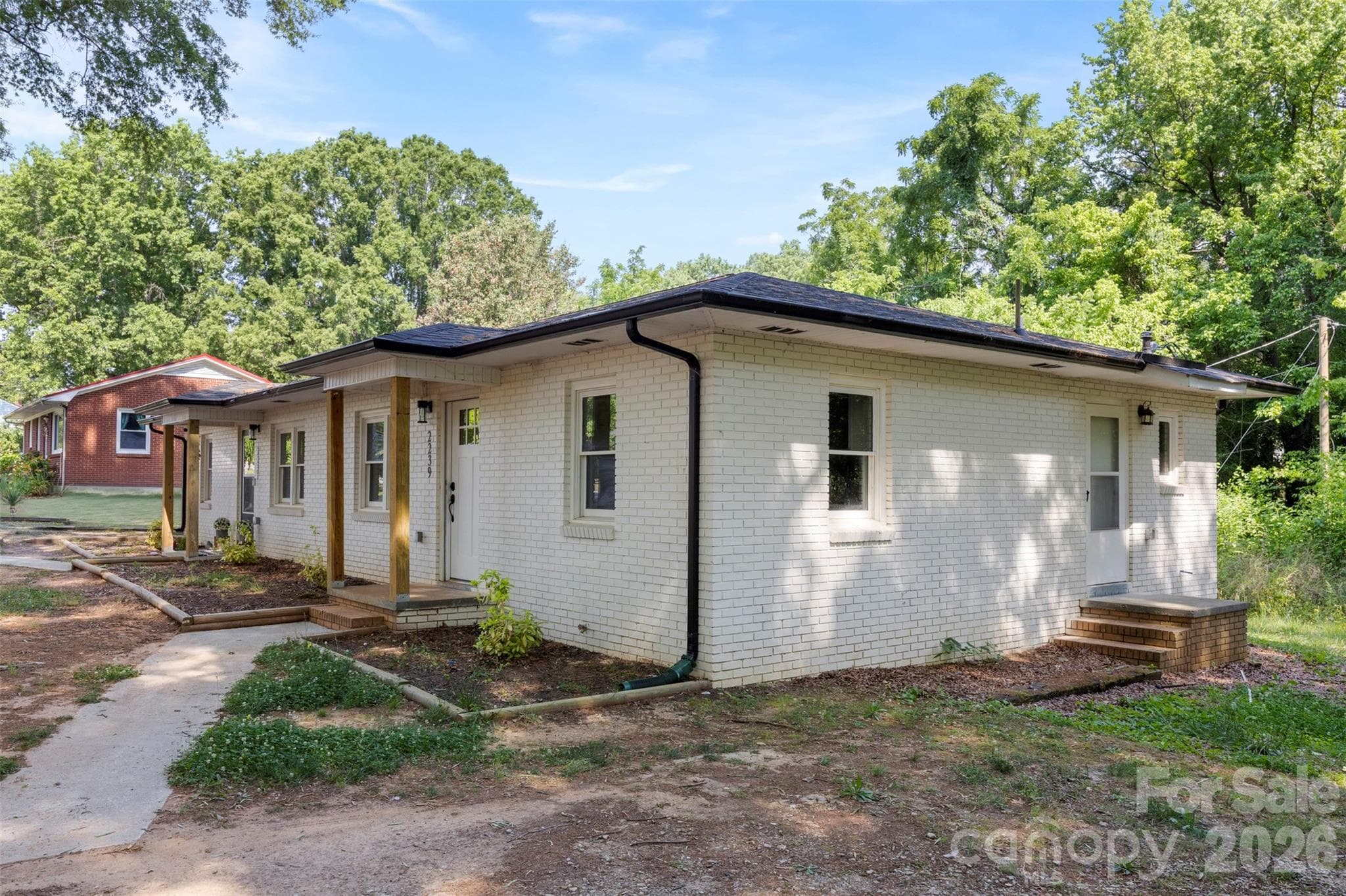 2237-2239 Catawba Heights Road