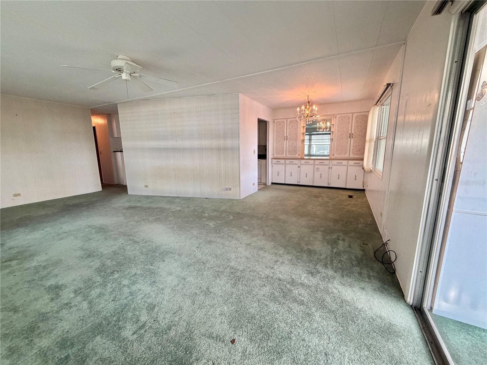 Mobile Home at 132 TAMARISK WAY, LEESBURG, photo 2 of 52