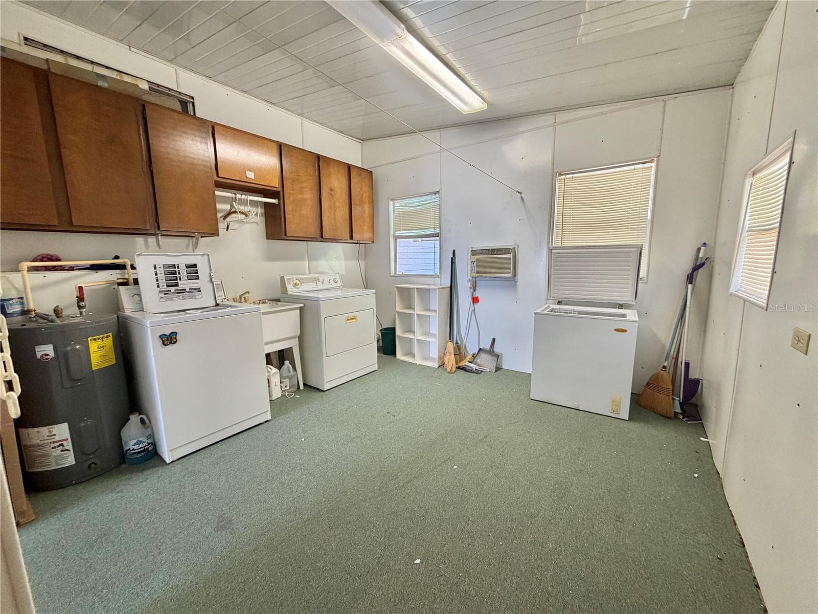 Mobile Home at 132 TAMARISK WAY, LEESBURG, photo 35 of 52