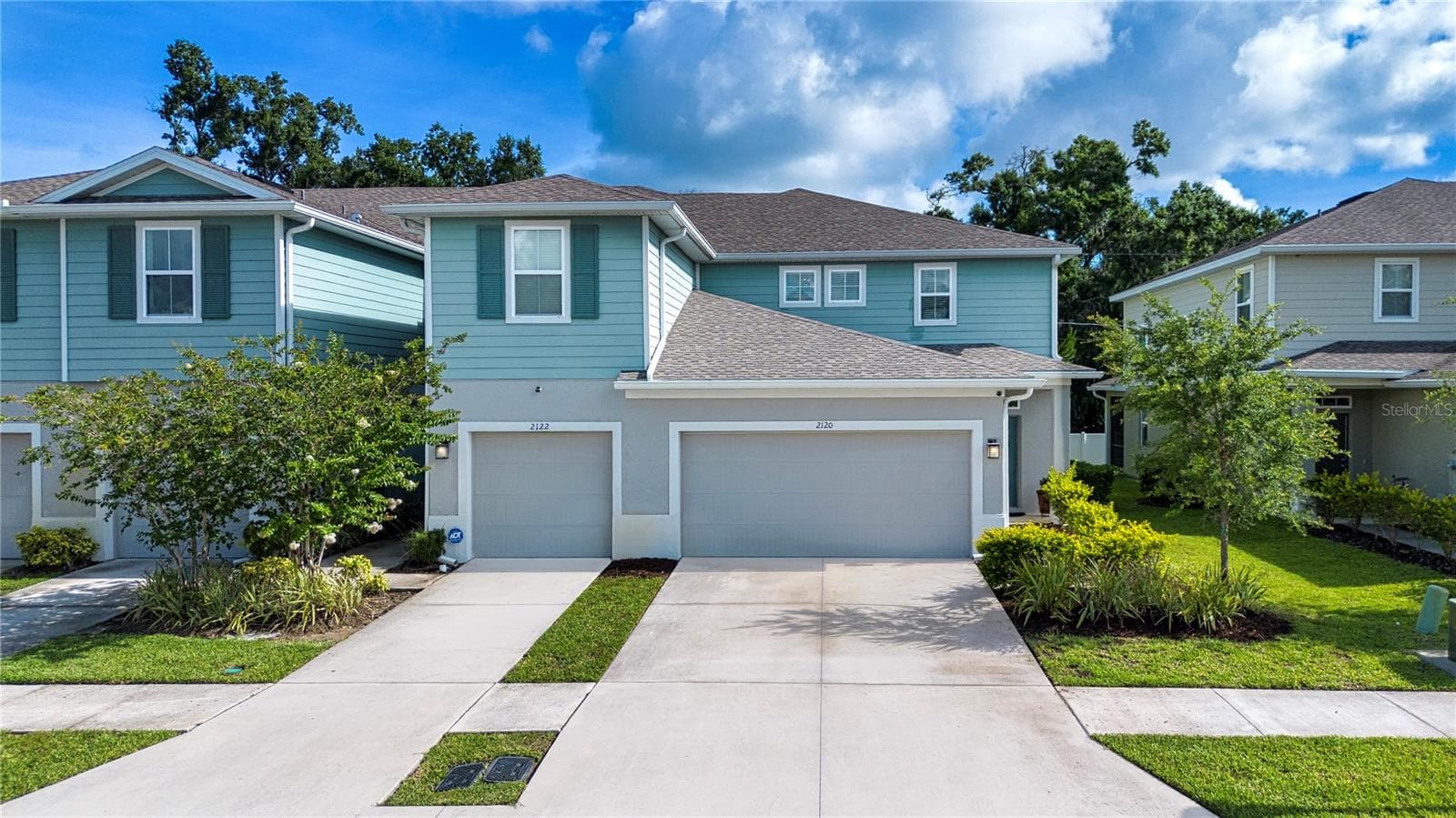 2120 LACEFLOWER DR