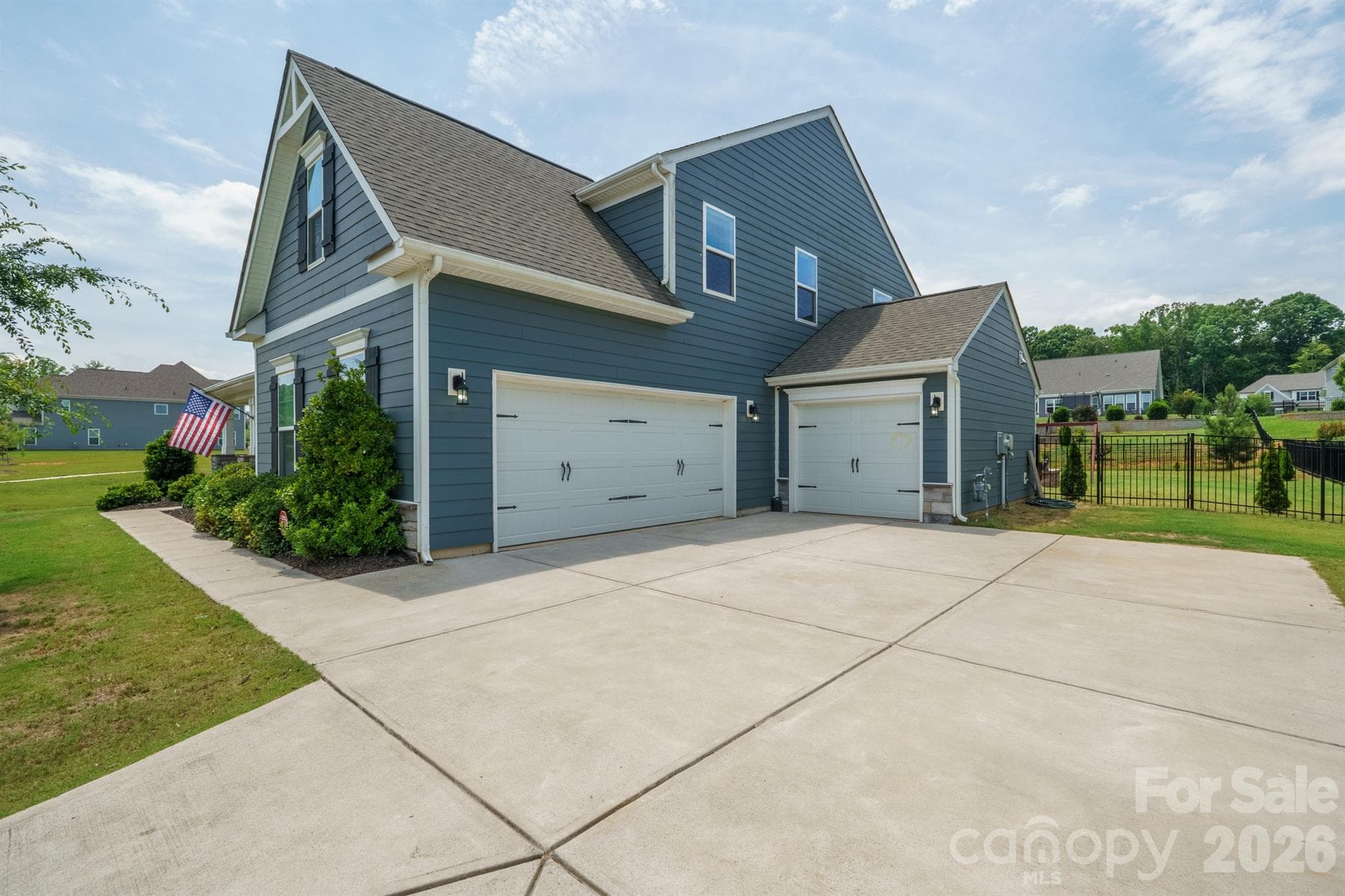 3 Car Garage - Waxhaw