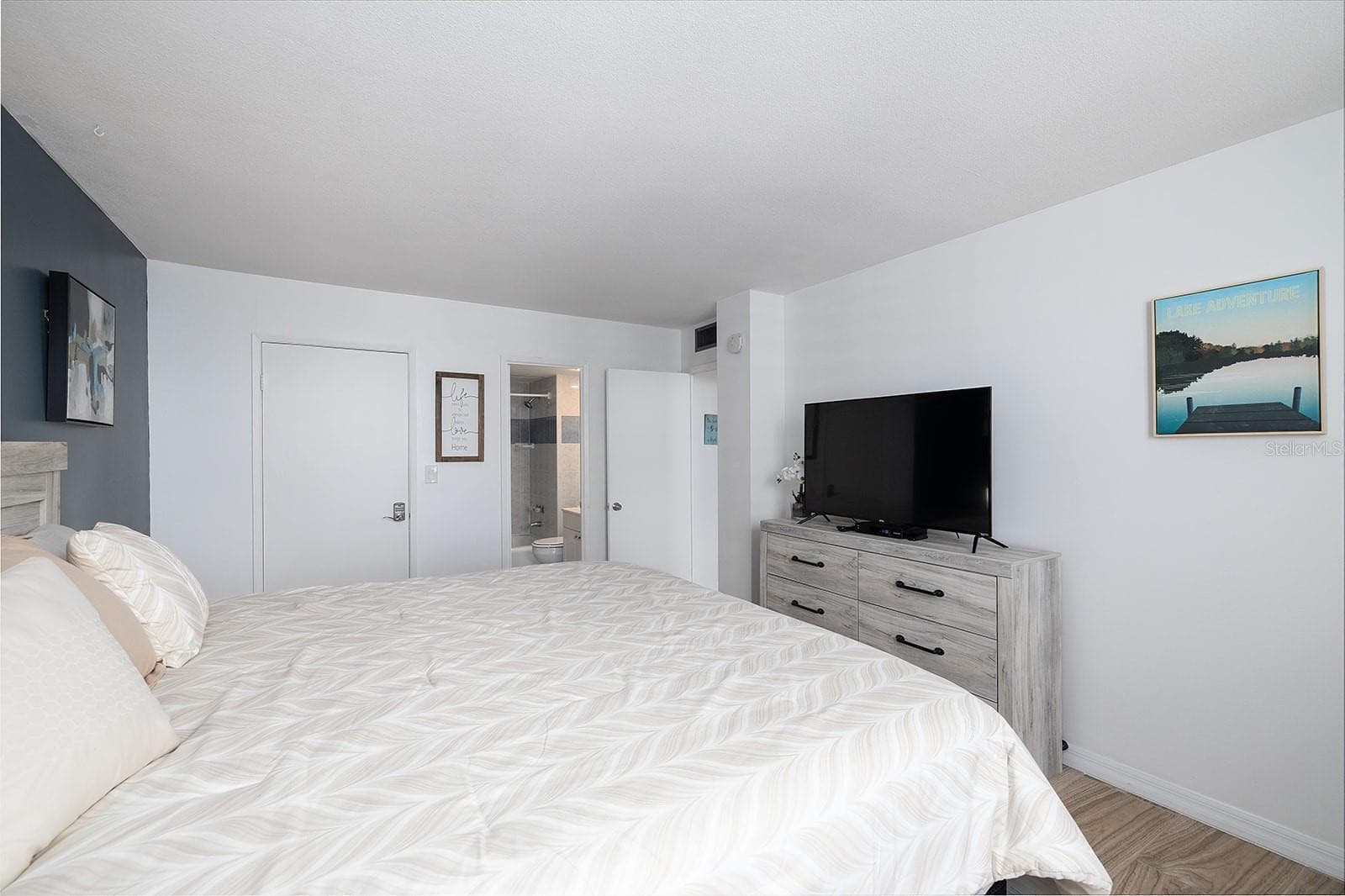 Condominium at 2800 N ATLANTIC AVE #1401, DAYTONA BEACH, photo 17 of 31