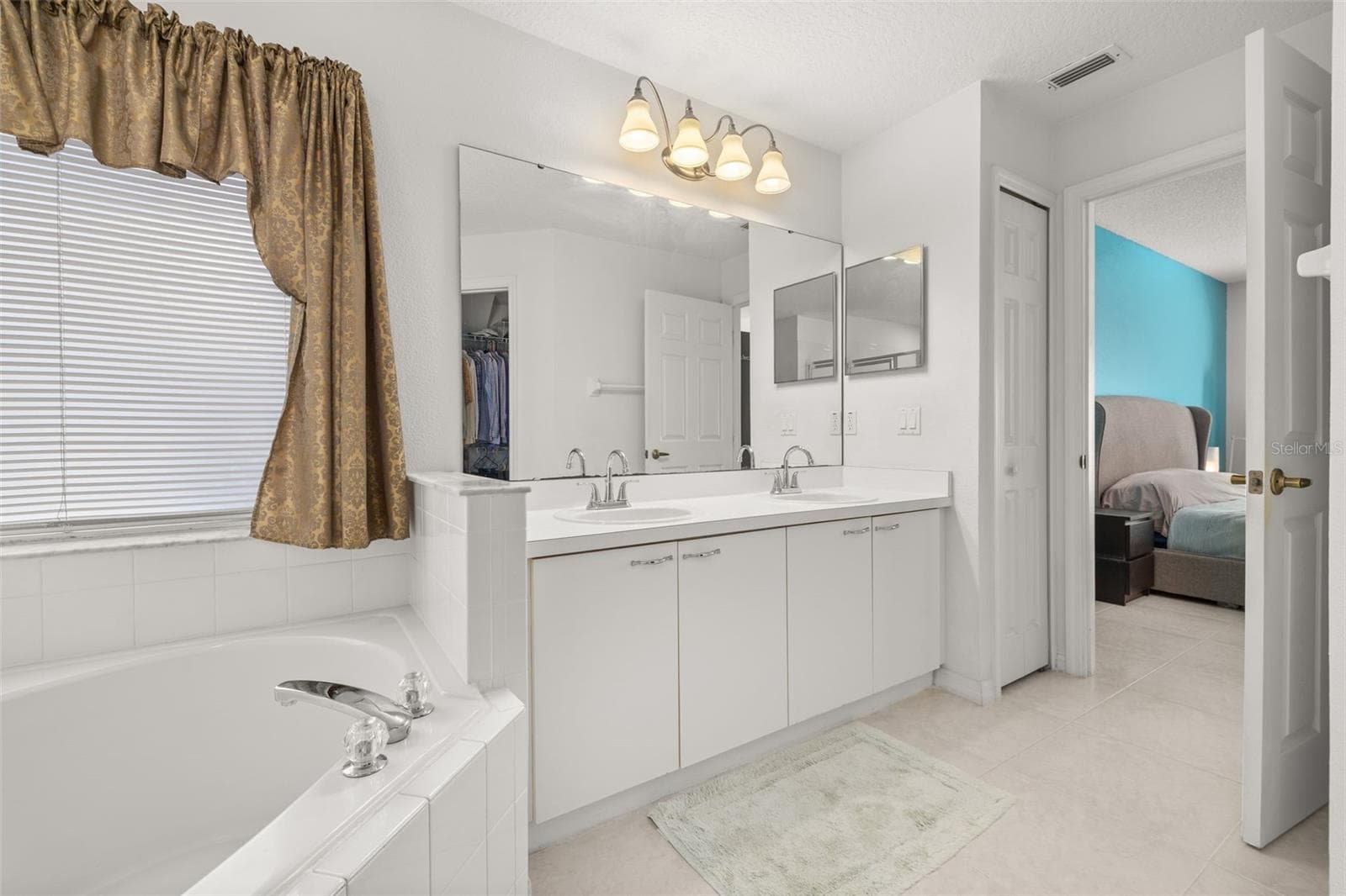 Primary En Suite Bathroom - 4638 RAINTREE RIDGE RD, ORLANDO