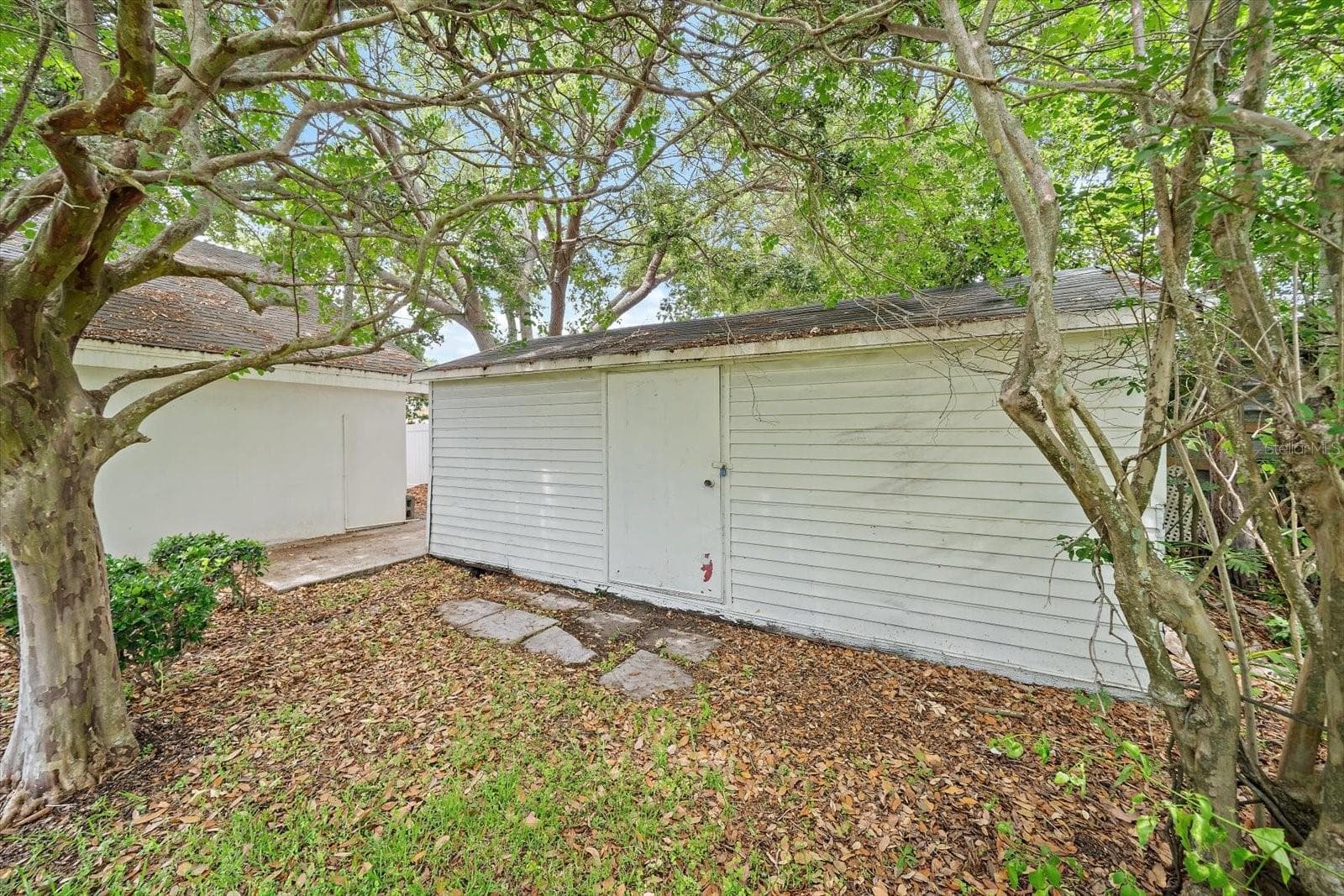 Exterior Rear - Storage - 2500 SUNSET POINT RD, CLEARWATER