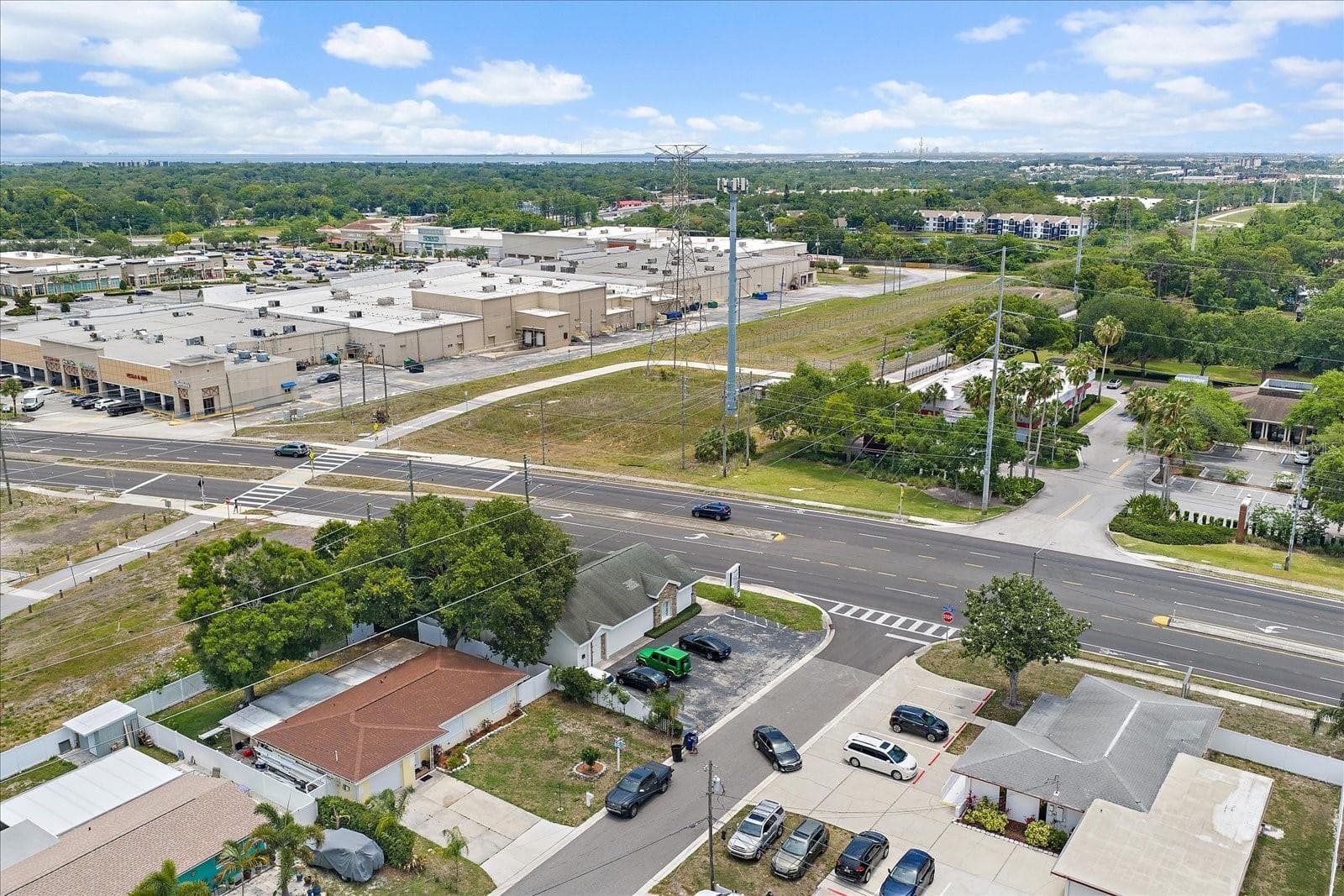 Medical Office at 2500 SUNSET POINT RD, CLEARWATER, photo 31 of 32