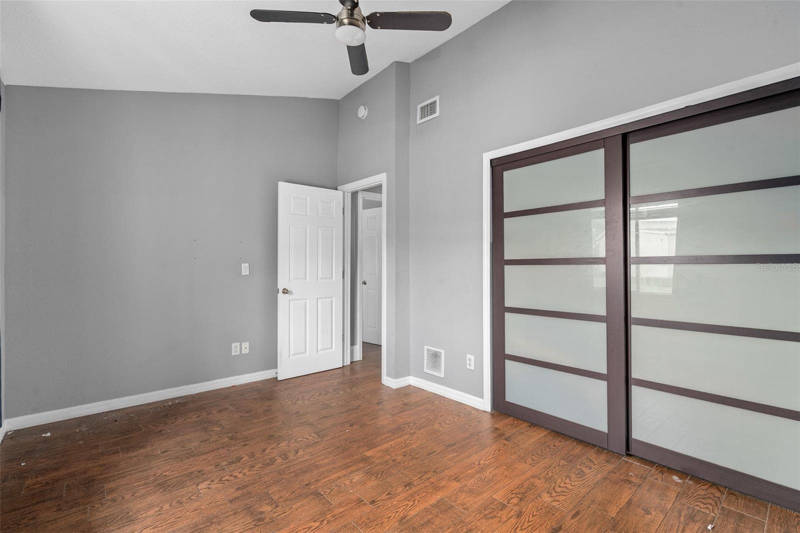 Condominium at 155 N PEARL LAKE CSWY #208, ALTAMONTE SPRINGS, photo 21 of 29