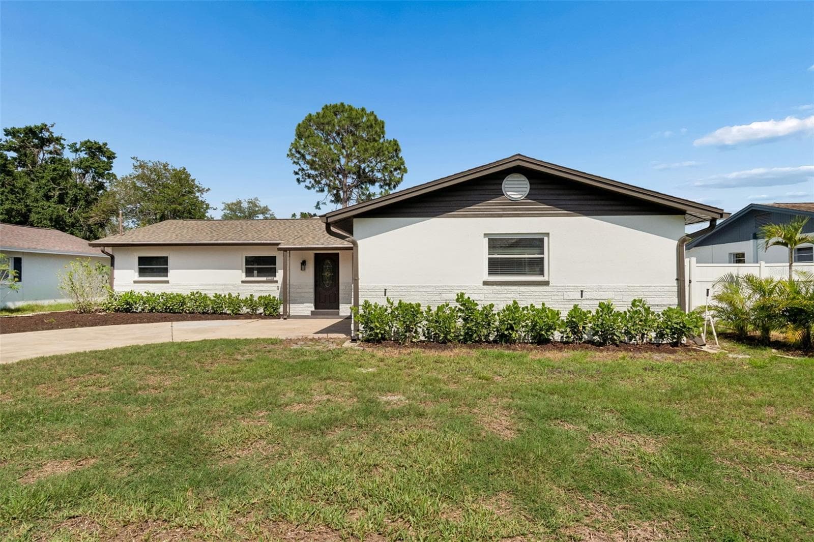 Single Family Residence at 6003 TAMPA SHORES BLVD, TAMPA, photo 54 of 67