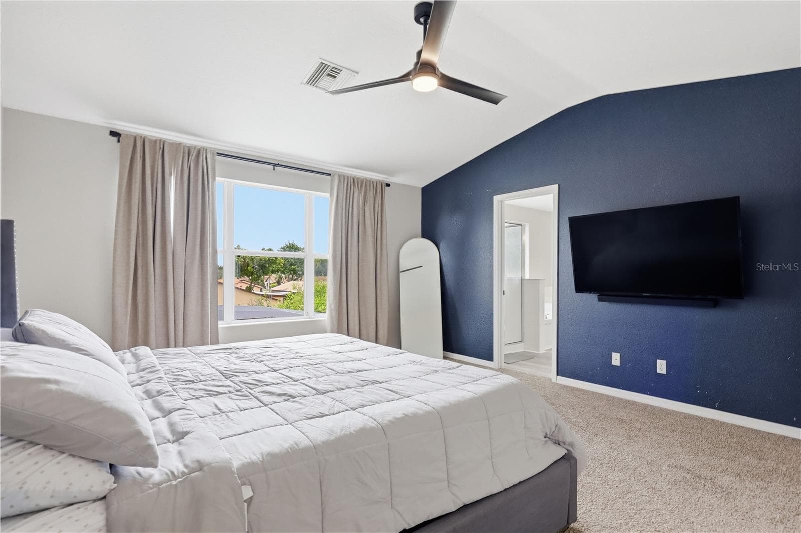 Primary Bedroom - 3097 BUCKEYE POINTE DR, WINTER HAVEN