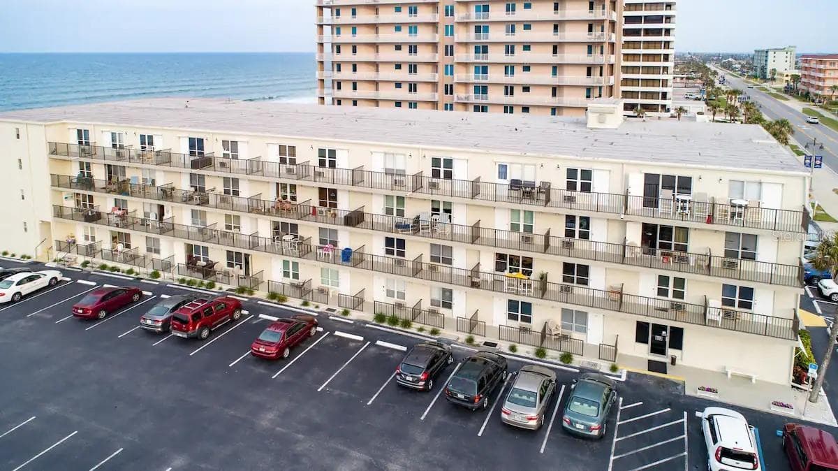 Condominium at 3727 S ATLANTIC AVE #1120, DAYTONA BEACH, photo 3 of 30