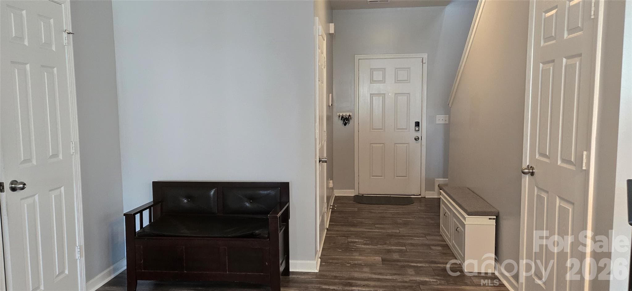 Main entry hall - 10119 Green Grass Road, Charlotte