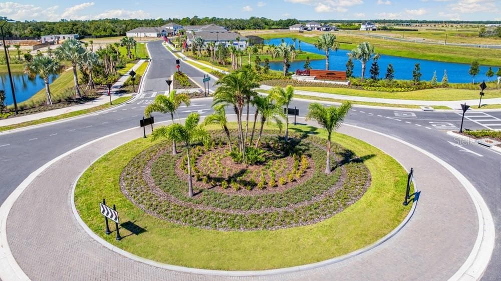 Palms at Coasterra Community Entrance - 12817 DOCKYARD TRL, PALMETTO