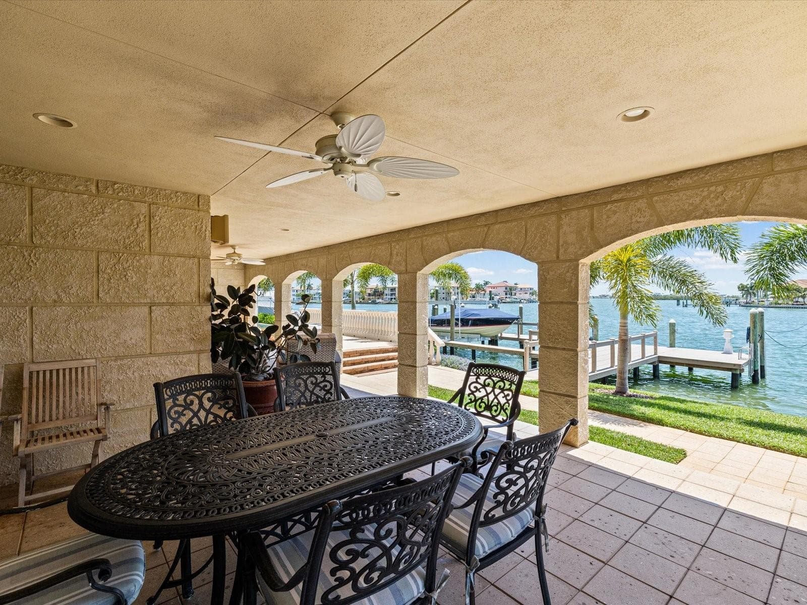 Single Family Residence at 6224 PASADENA POINT BLVD, GULFPORT, photo 62 of 92