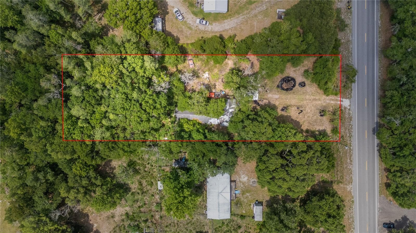 Single Family Residence at 12614 ROCKRIDGE RD, LAKELAND, photo 3 of 17