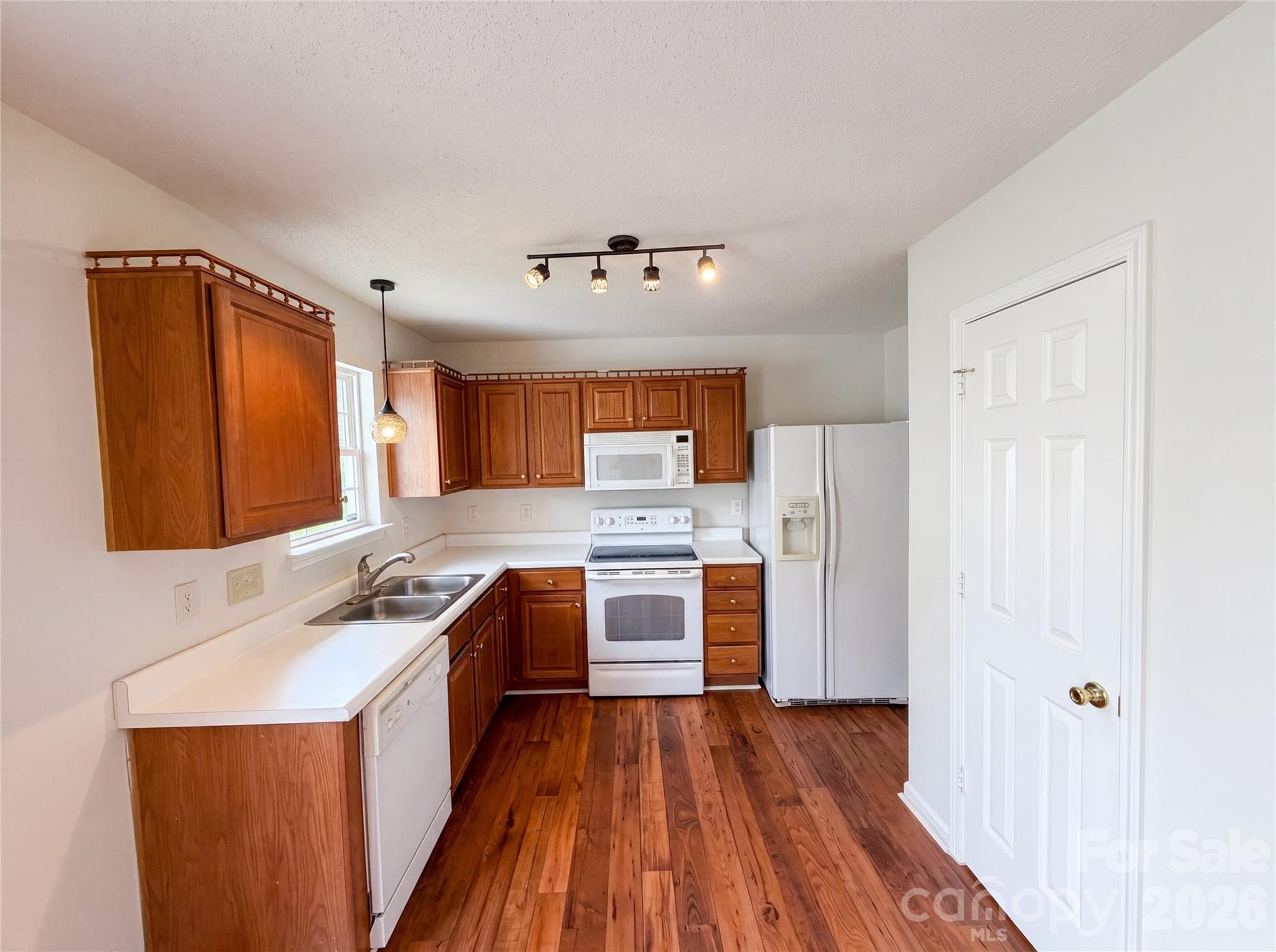Single Family Residence at Kannapolis, photo 2 of 18