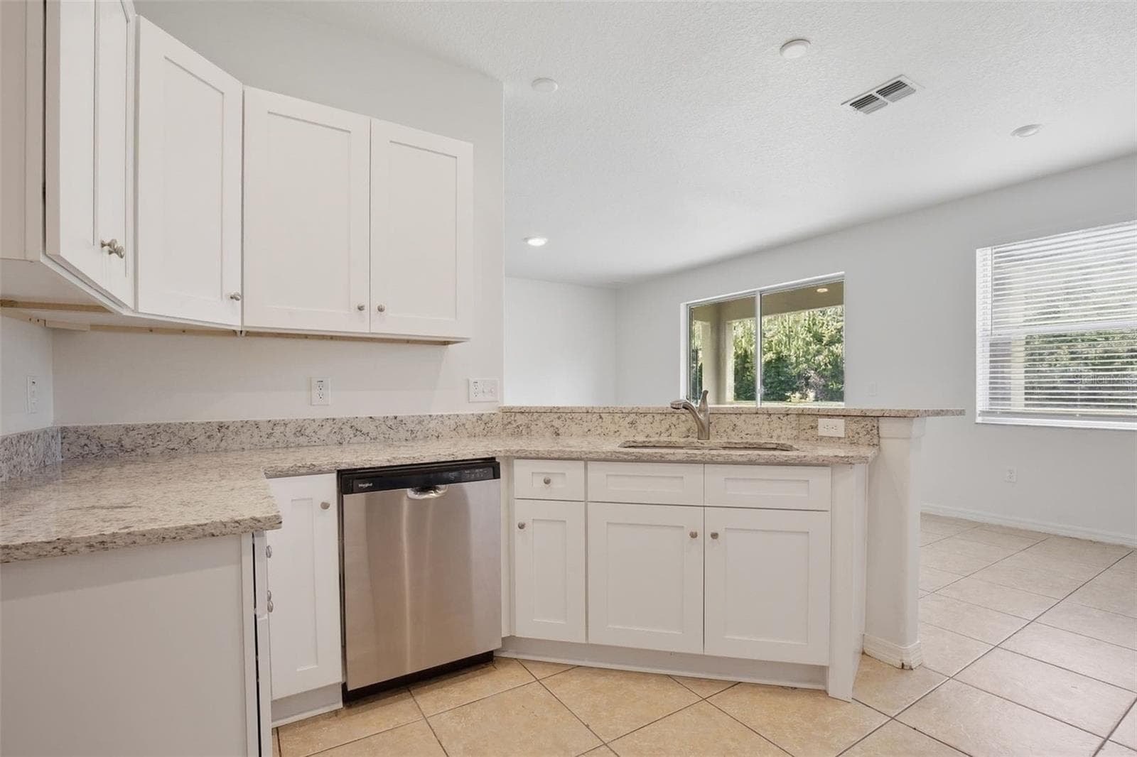 Single Family Residence at 20506 CAROLINA CHERRY CT, TAMPA, photo 16 of 45