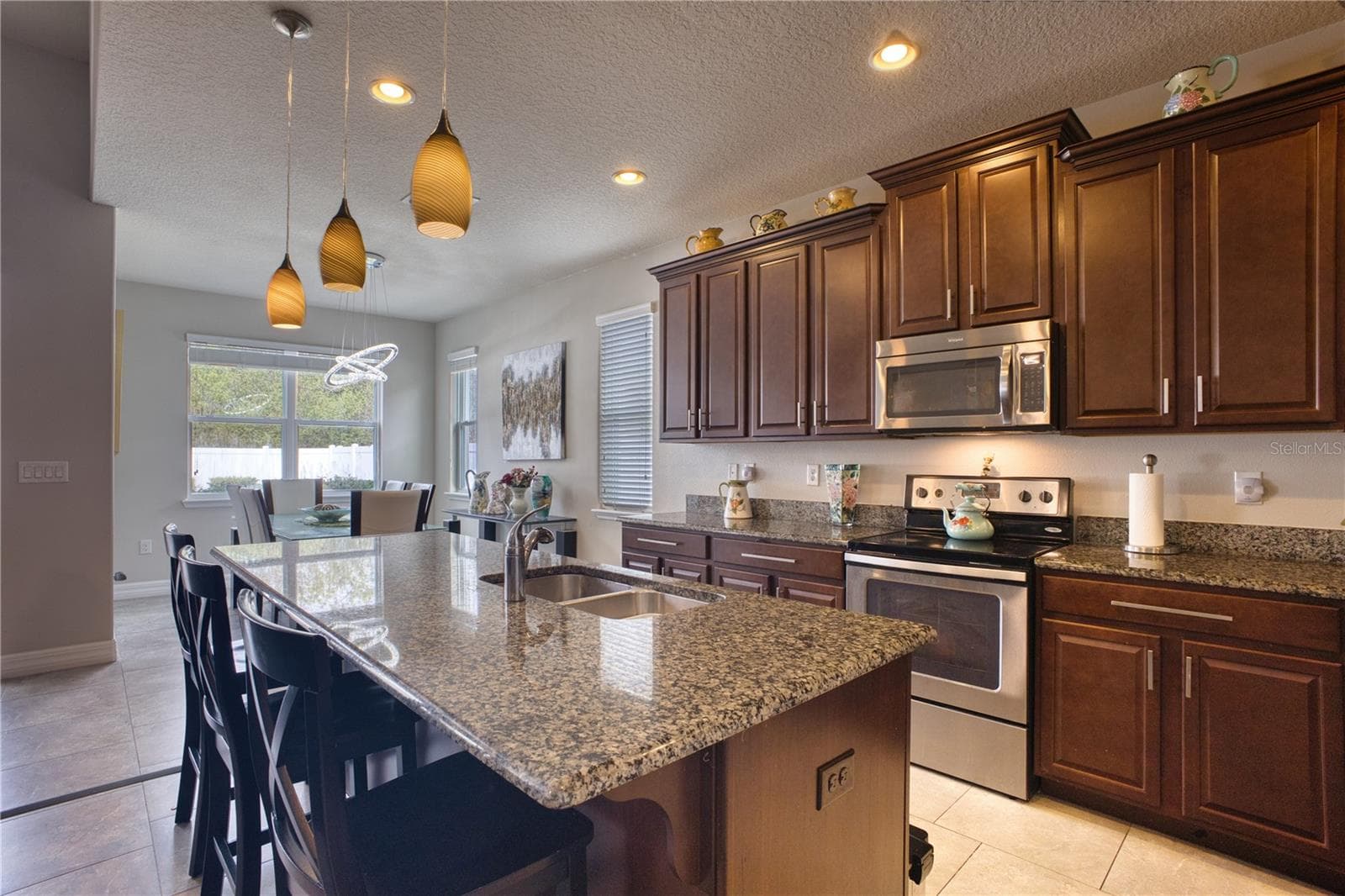 Single Family Residence at 3014 SERA BELLA WAY, KISSIMMEE, photo 5 of 41