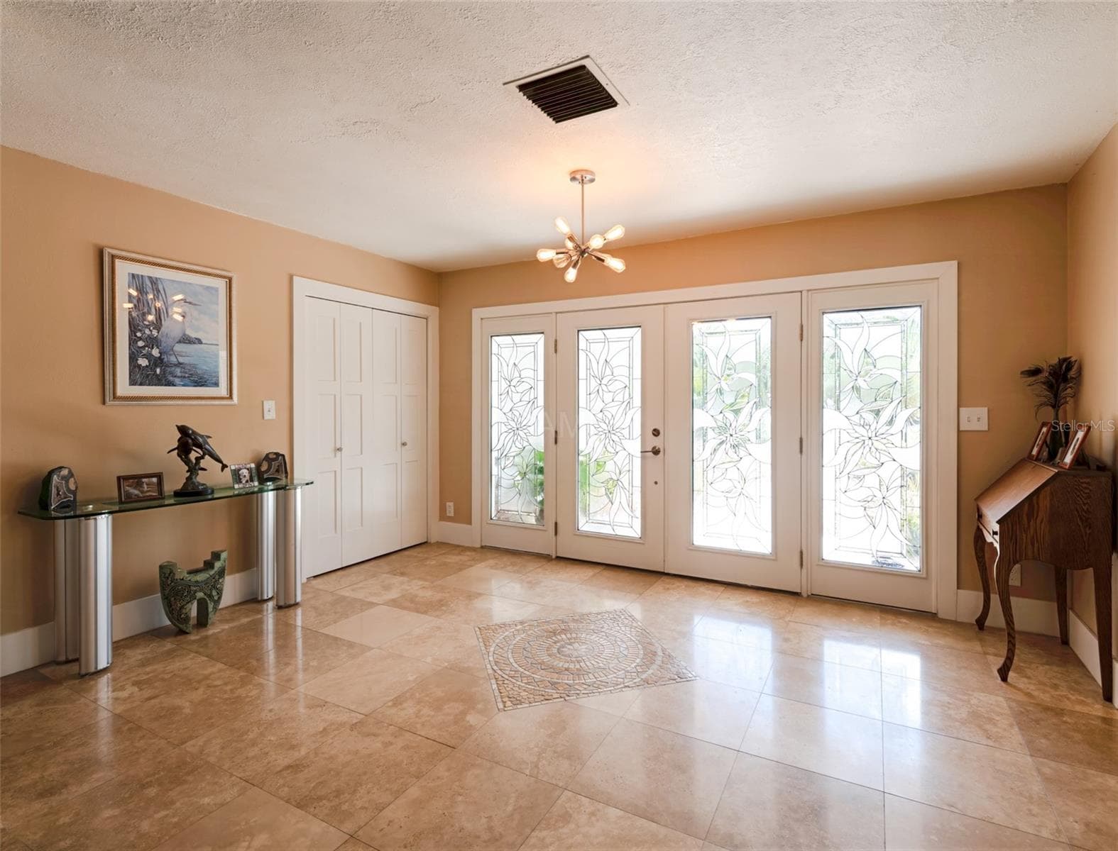 Travertine Marble floors throughout! - 11580 W DIXIE SHORES DR, CRYSTAL RIVER