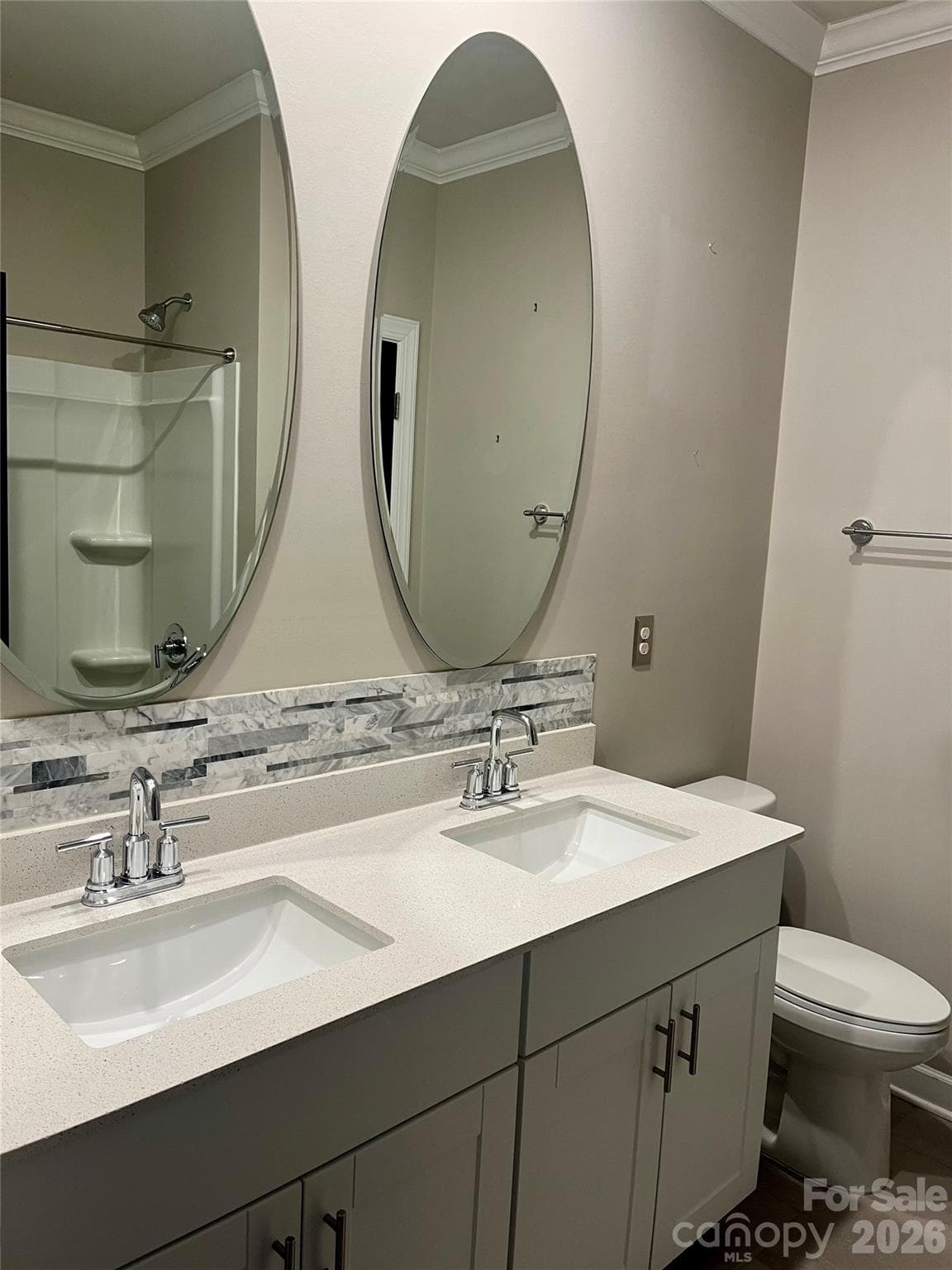 Bathroom #1 - Charlotte