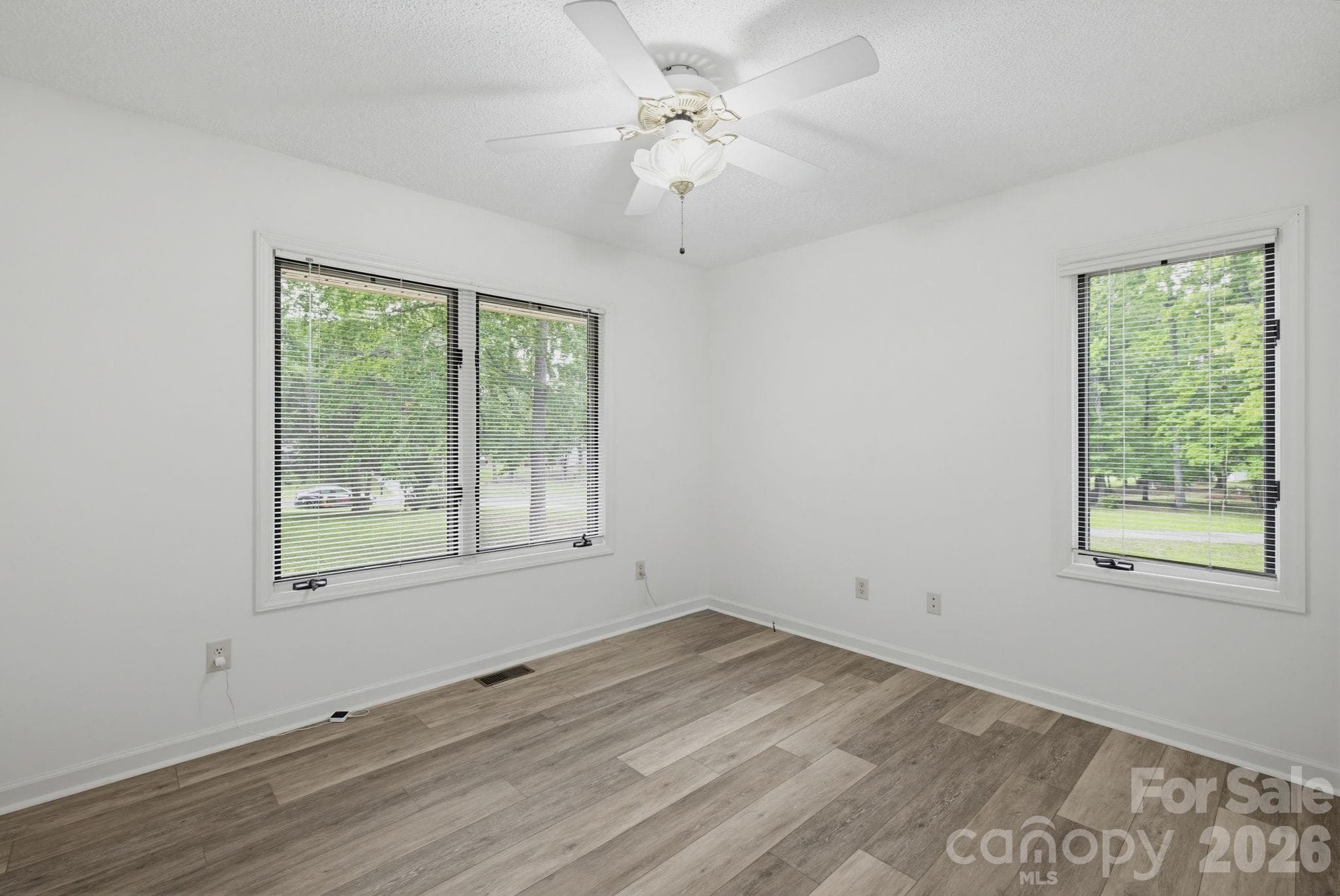 Single Family Residence at 104 Willowbrook Drive, Thomasville, photo 24 of 48