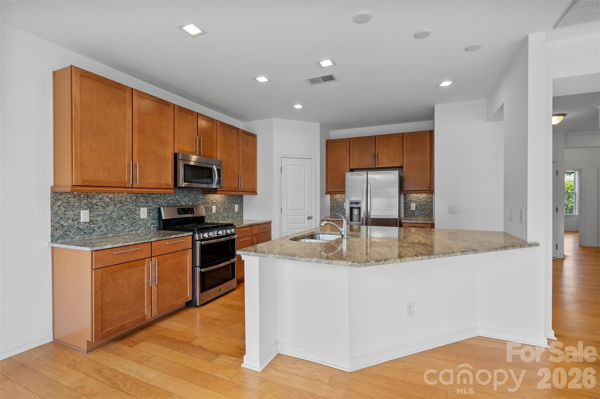 Townhouse at Charlotte, photo 14 of 66