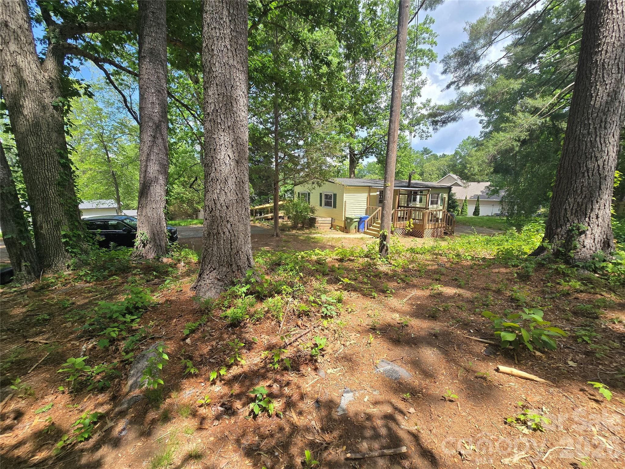 Single Family Residence at 63 Sunnybrook Lane, Fletcher, photo 13 of 19