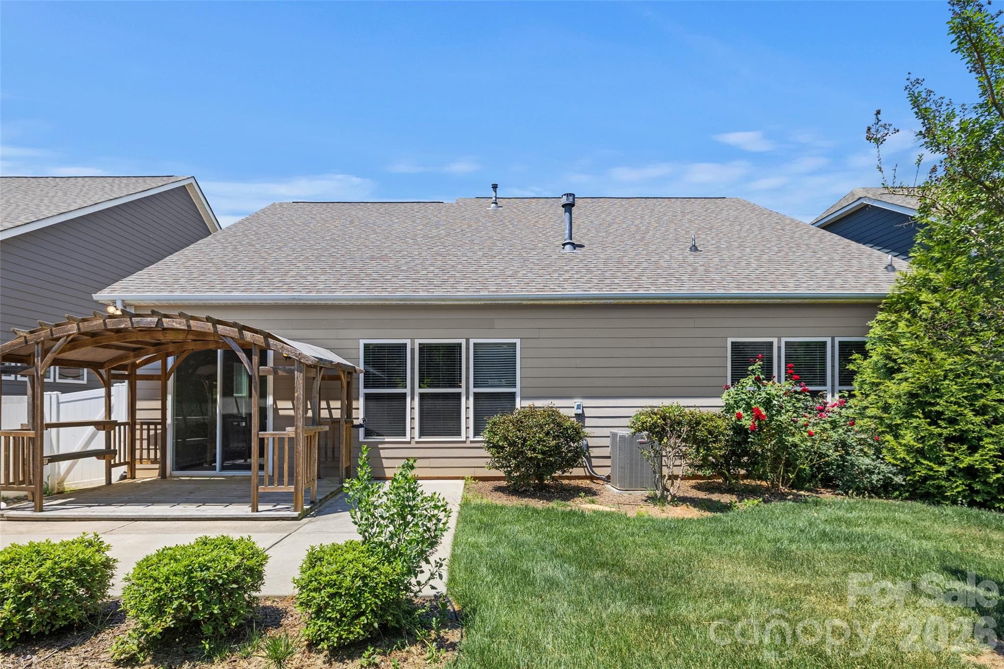 Look at that FULLY fenced wood privacy backyard! - Indian Trail