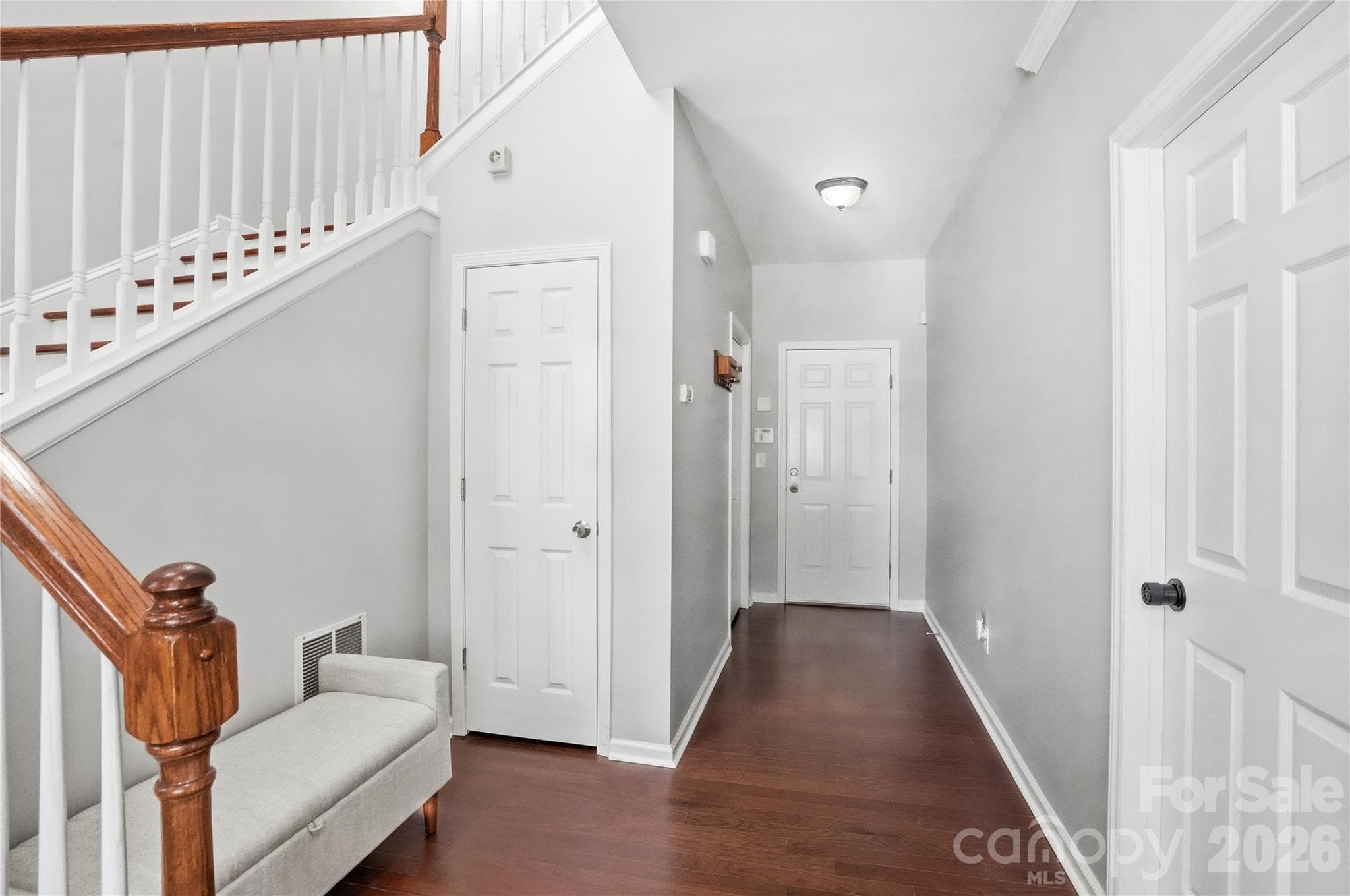 Level 1 Entry View - 9417 Kings Parade Boulevard, Charlotte