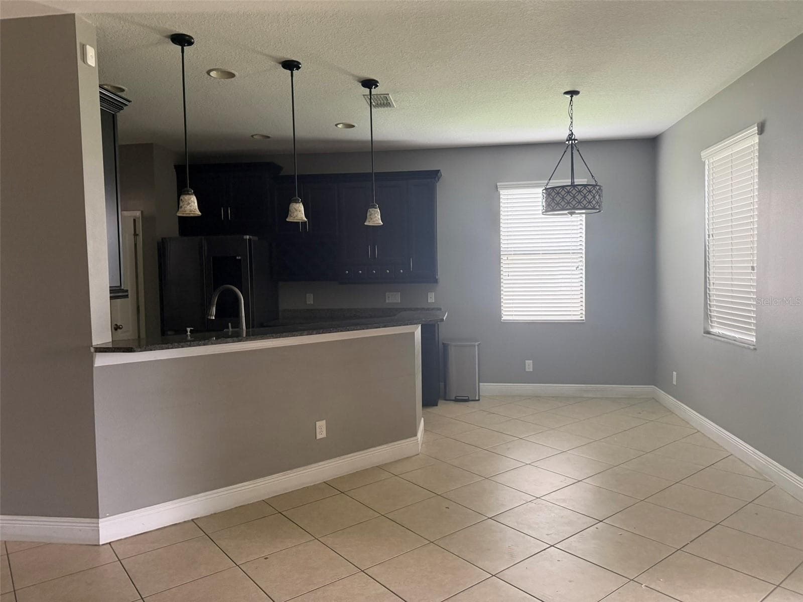 Single Family Residence at 1863 ALTAVISTA CIR, LAKELAND, photo 3 of 22