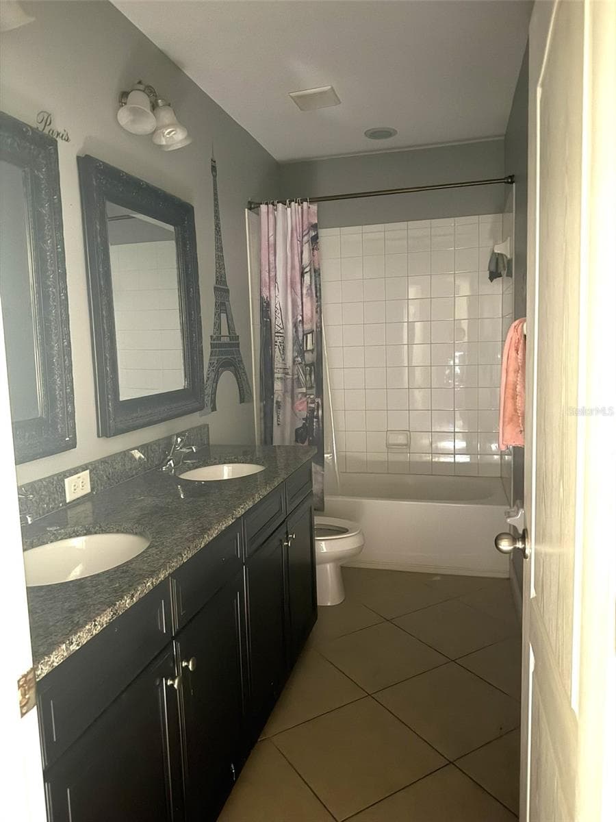 Single Family Residence at 1863 ALTAVISTA CIR, LAKELAND, photo 14 of 22