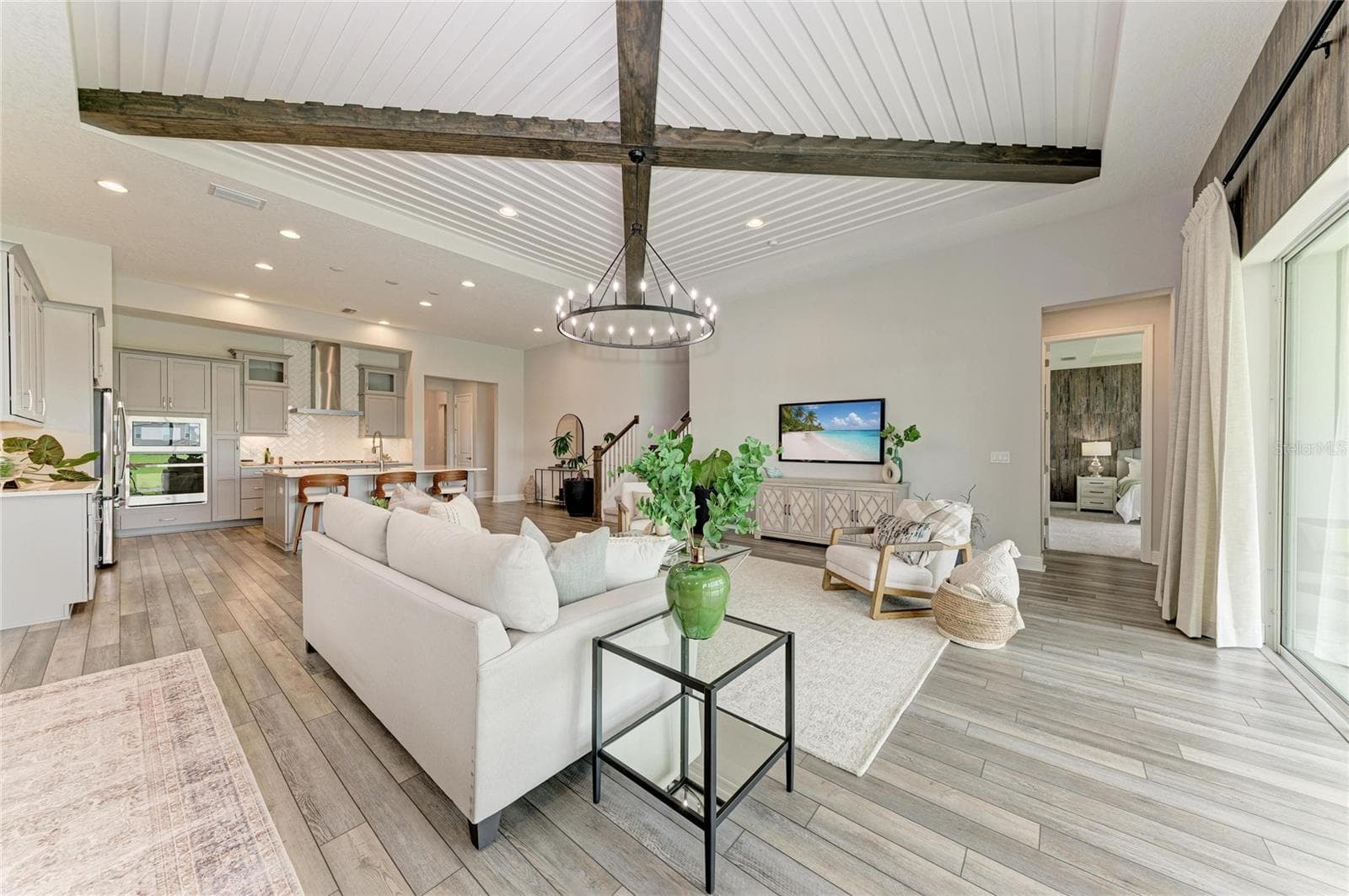 Single Family Residence at 17725 ROOST PL, LAKEWOOD RANCH, photo 8 of 79