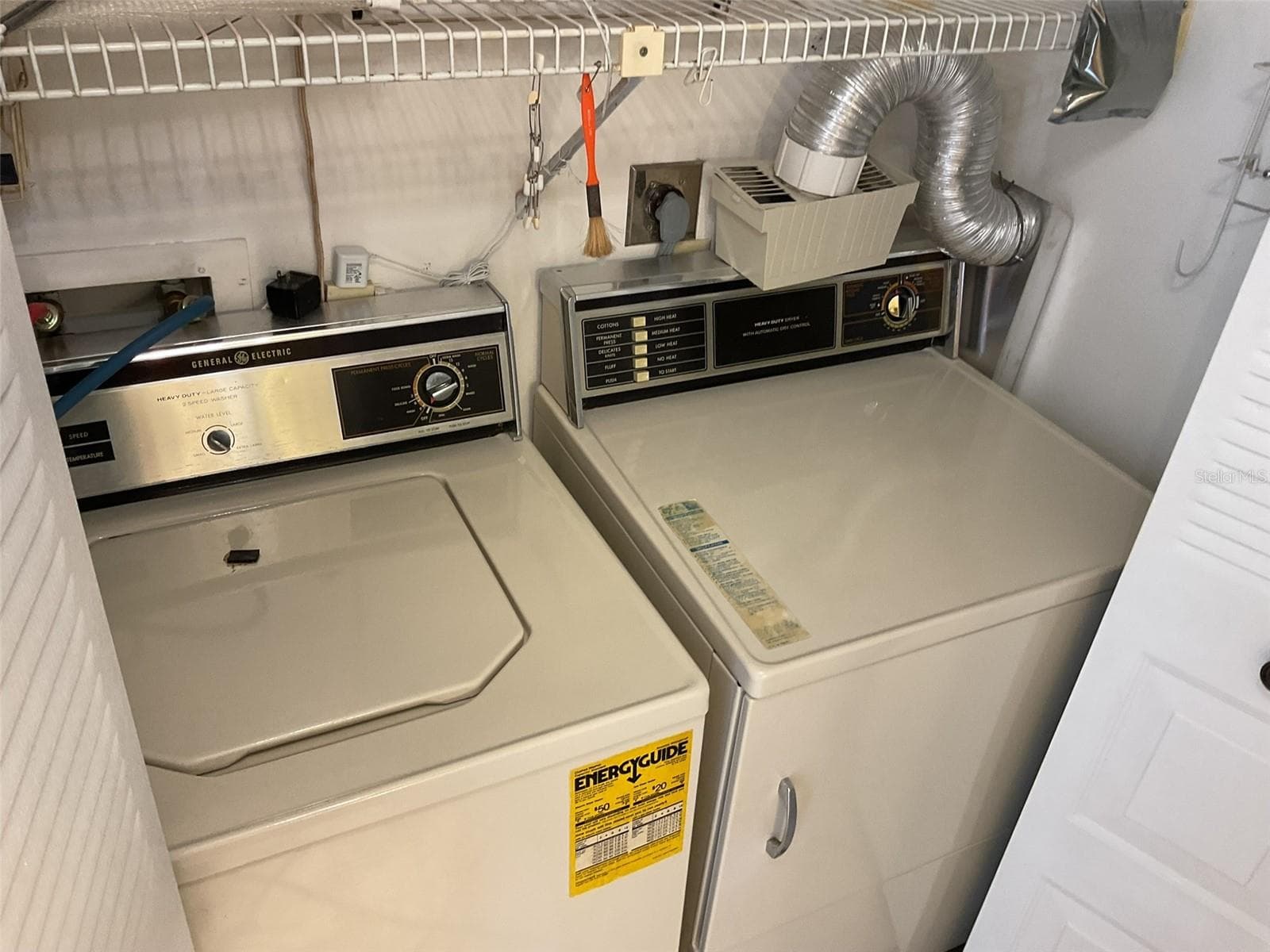 Full size working washer-dryer included - 6322 PALMA DEL MAR BLVD S #G402, ST PETERSBURG