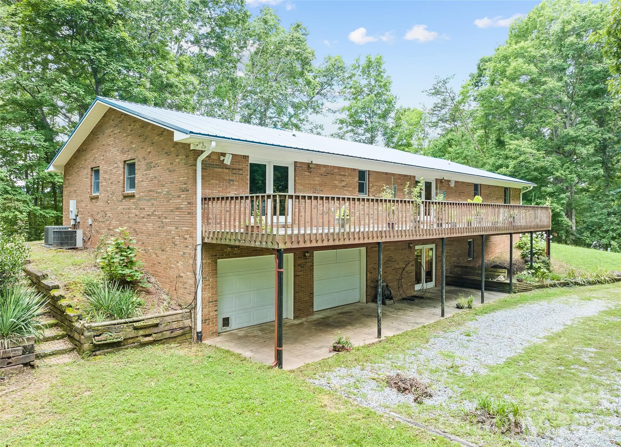 Garages lower level - 400 Sunset Heights, Canton