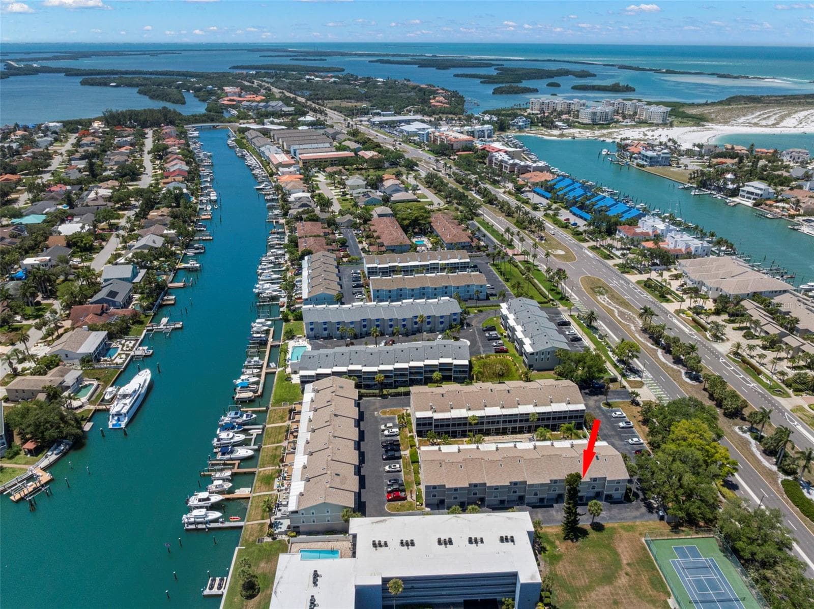 Townhouse at 737 PINELLAS BAYWAY S #308, ST PETERSBURG, photo 35 of 44