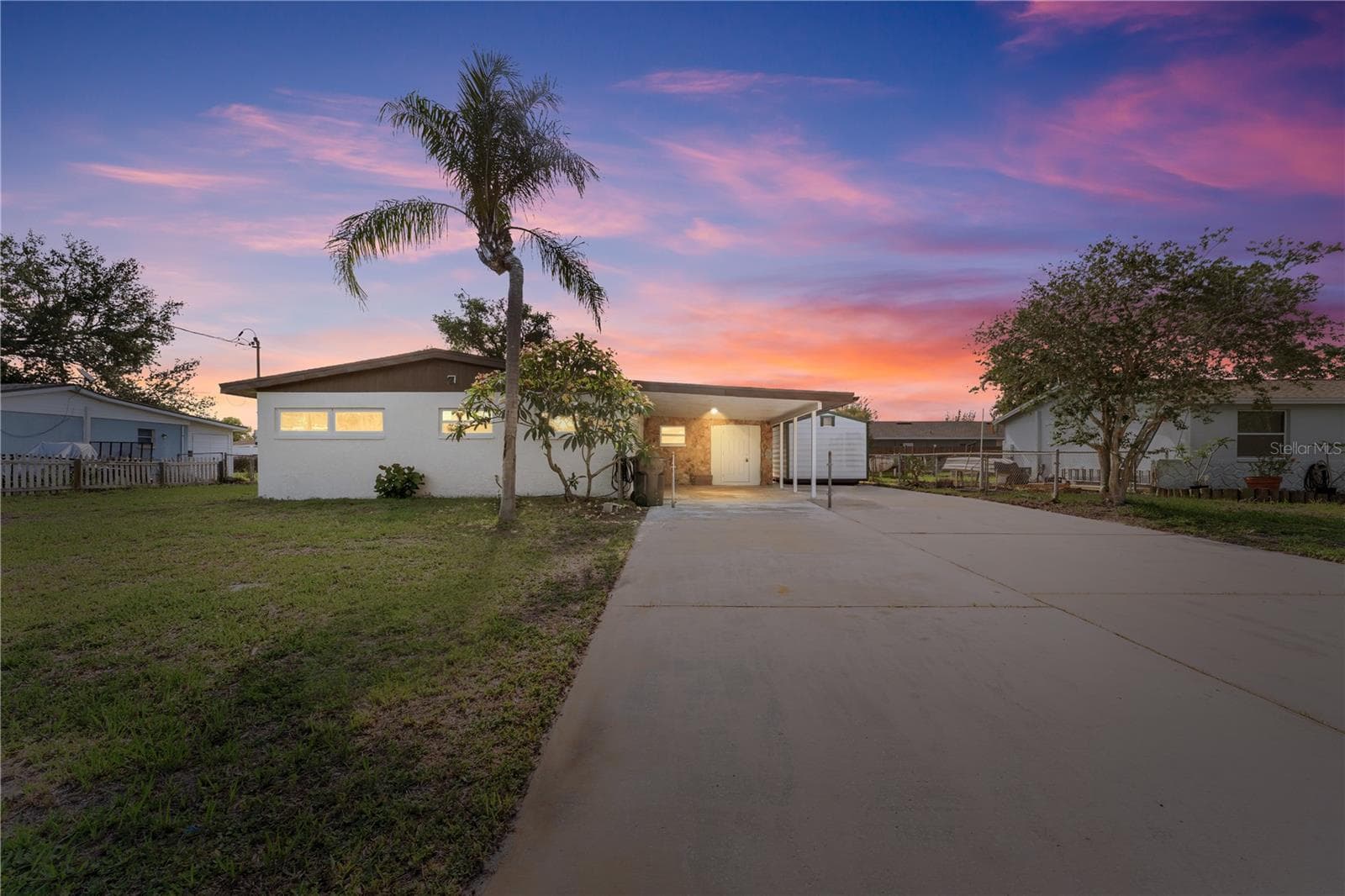 6221 FLORIDA CIR E