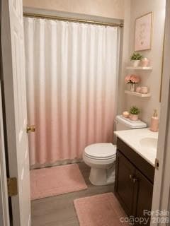 Virtually Staged 2nd Bathroom - 2705 N Center Street, Hickory