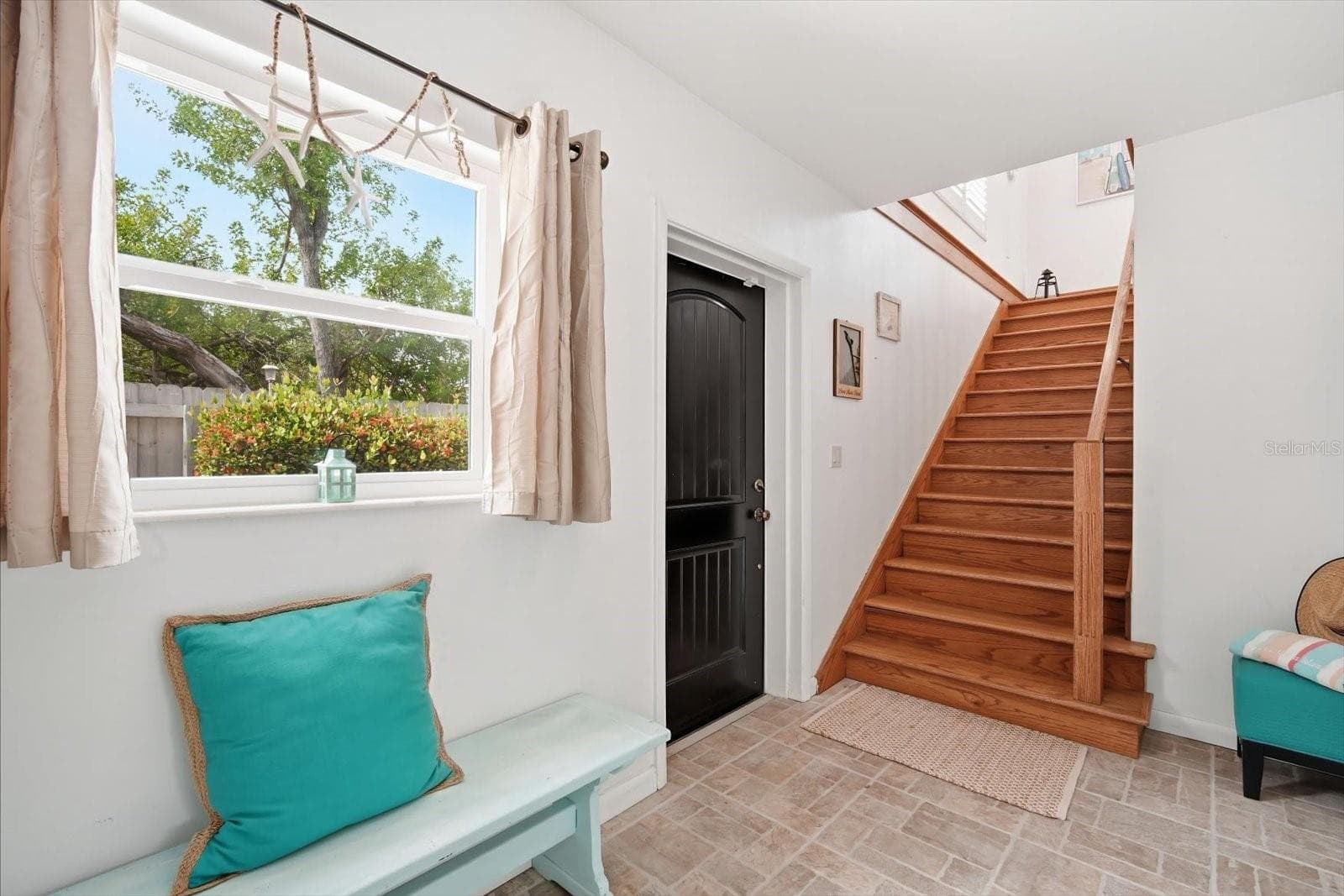 Single Family Residence at 2811 AVENUE C, HOLMES BEACH, photo 4 of 55