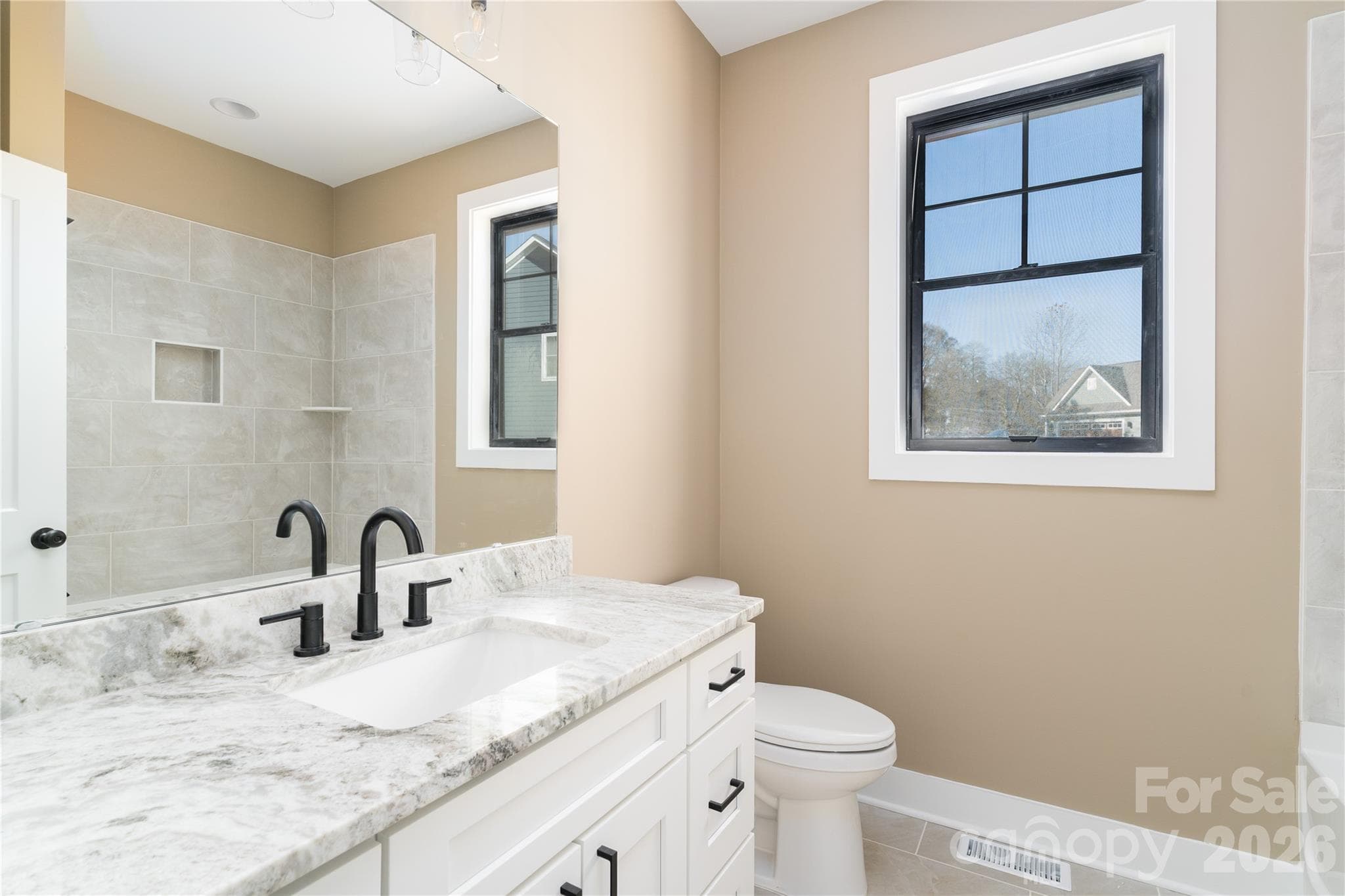Single Family Residence at Maiden, photo 21 of 32