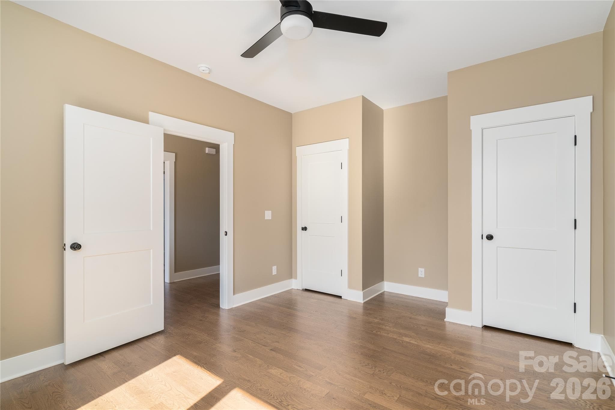 Single Family Residence at Maiden, photo 24 of 32