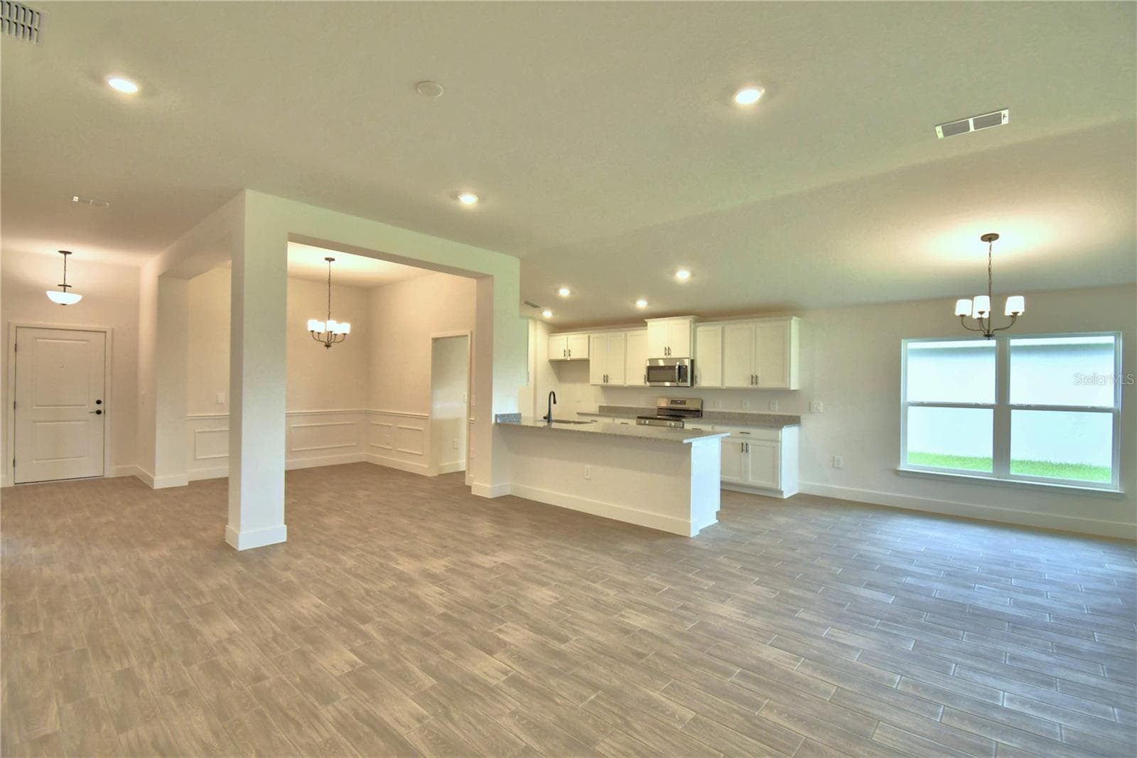 Single Family Residence at 4657 GRANDVIEW GLEN DR, AUBURNDALE, photo 5 of 58