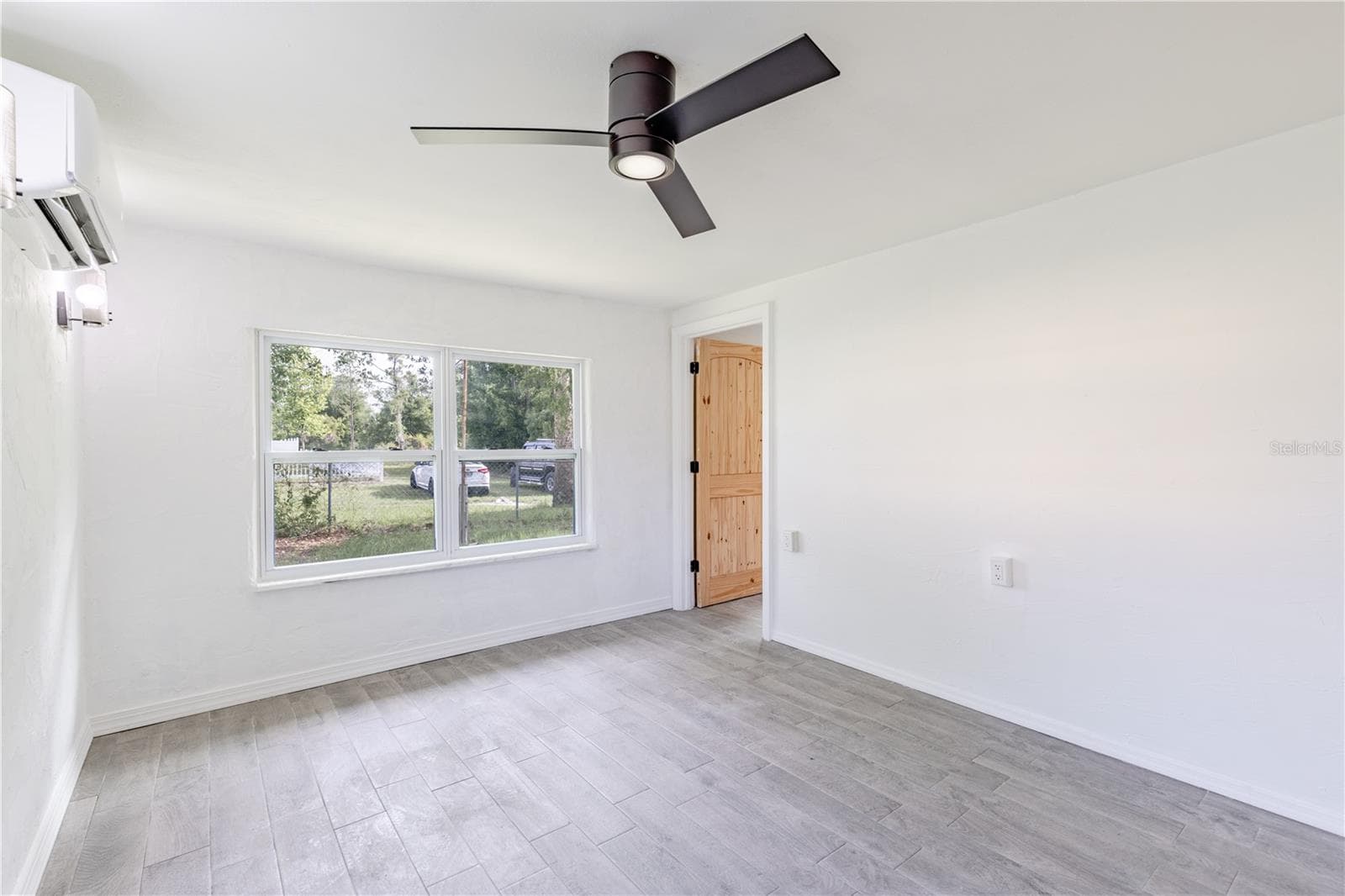 Primary bedroom - 7020 SCOTT AVE, MOUNT DORA