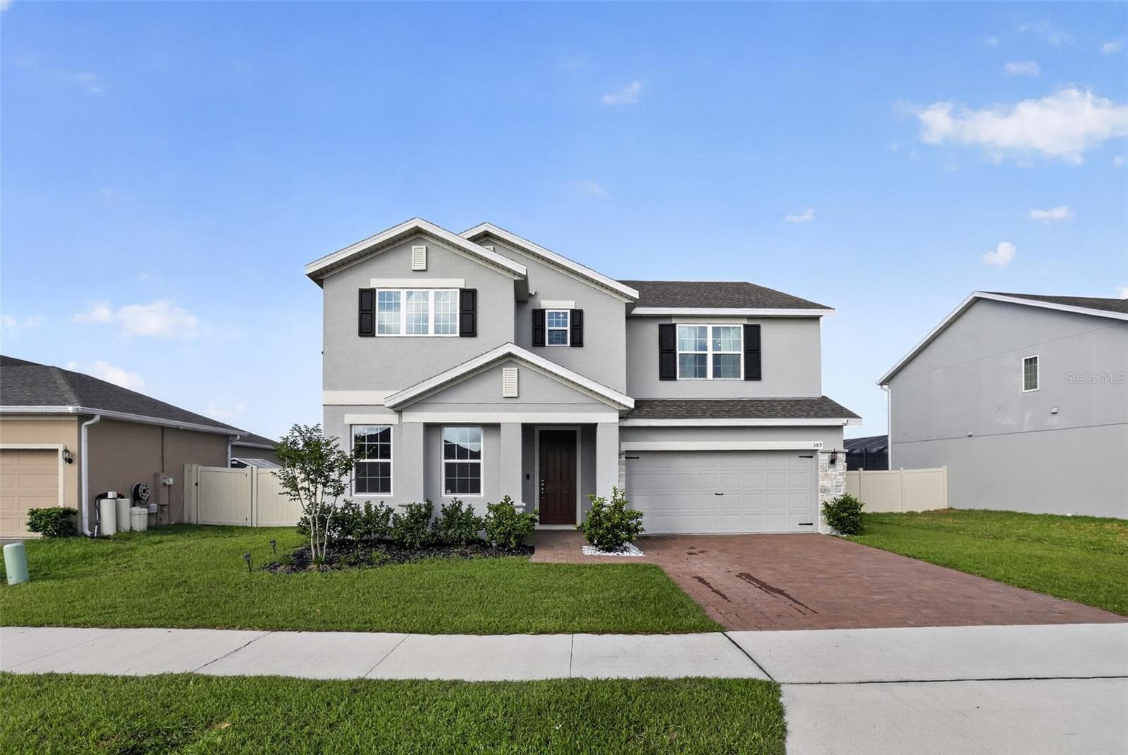 Single Family Residence at 589 JUPITER BEACH RD, GROVELAND, photo 2 of 34