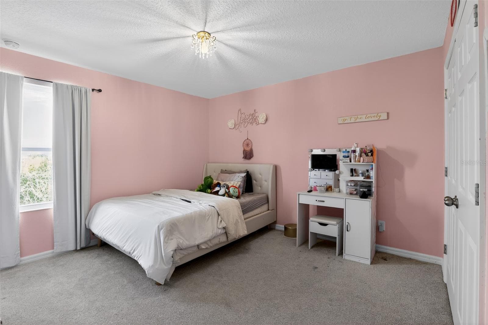 Single Family Residence at 589 JUPITER BEACH RD, GROVELAND, photo 27 of 34