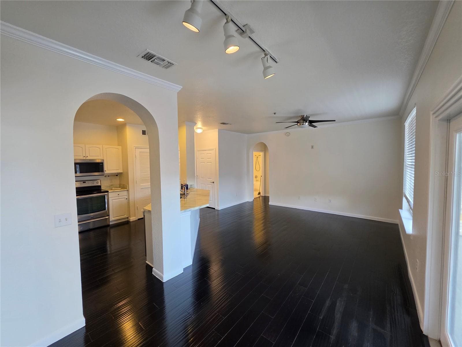 Condominium at 860 N ORANGE AVE #213, ORLANDO, photo 11 of 20