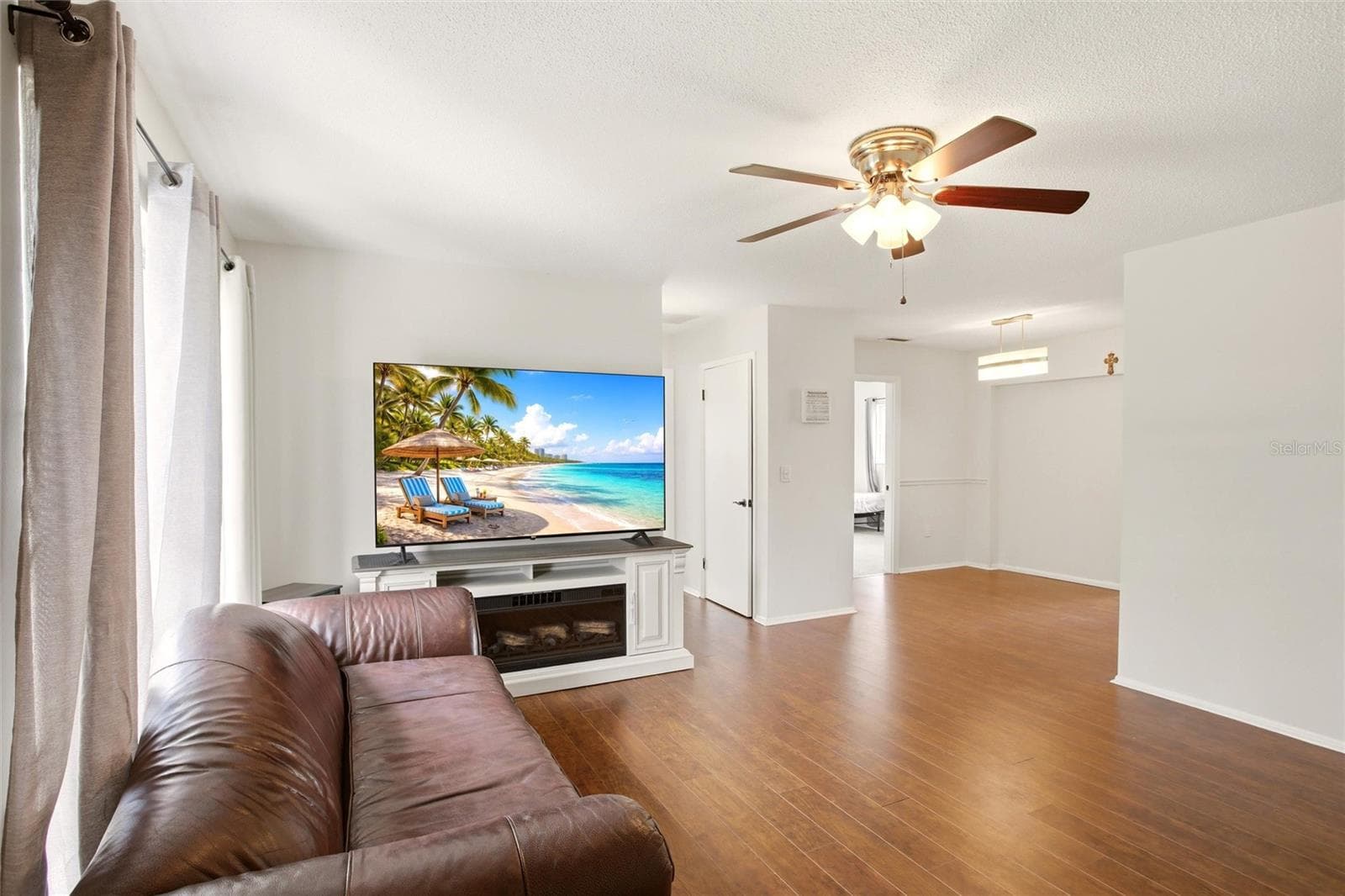 Single Family Residence at 213 GRANADA BLVD, NORTH PORT, photo 6 of 34