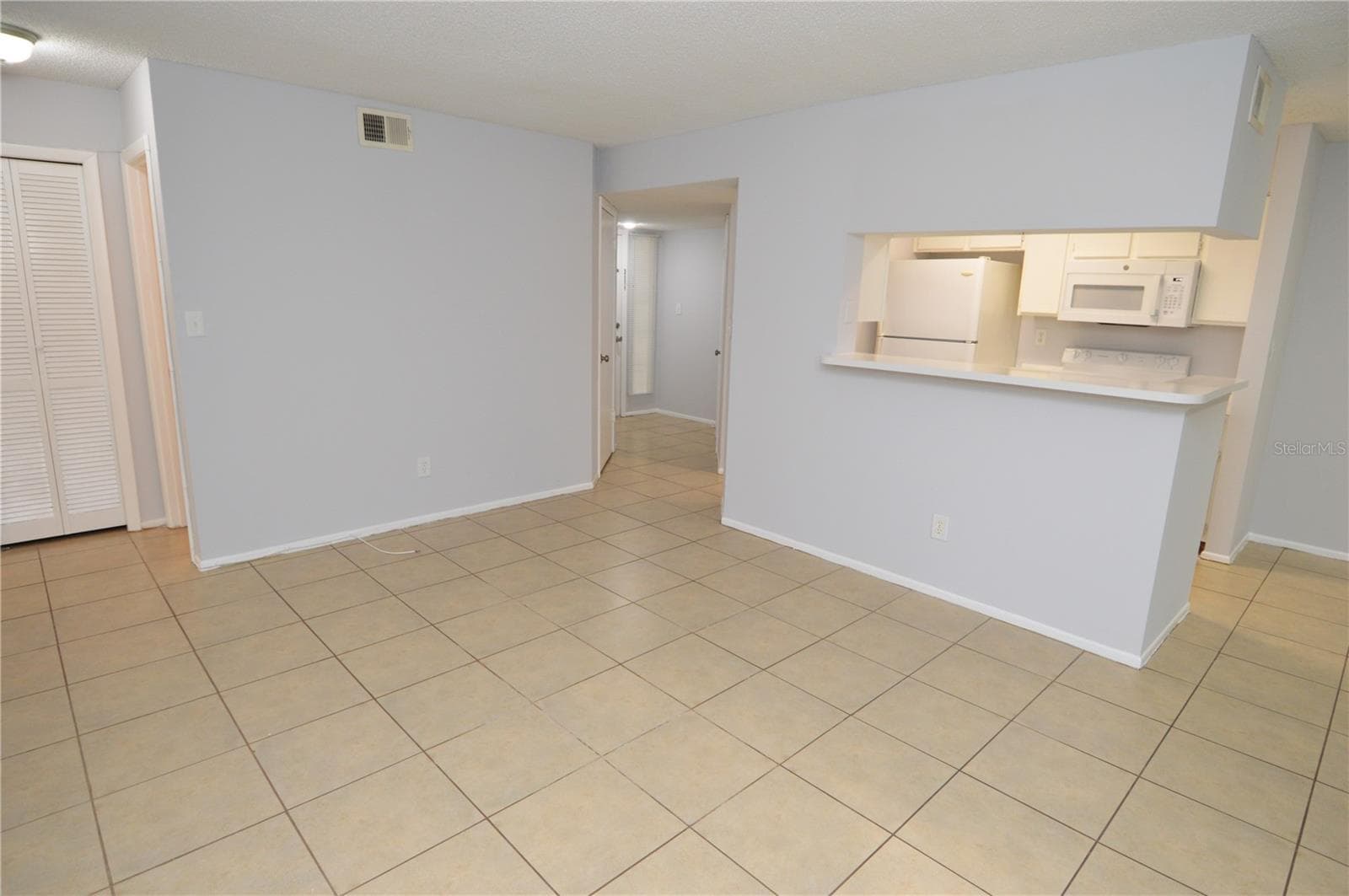 Condominium at 8630 MALLARD RESERVE DR #103, TAMPA, photo 6 of 96