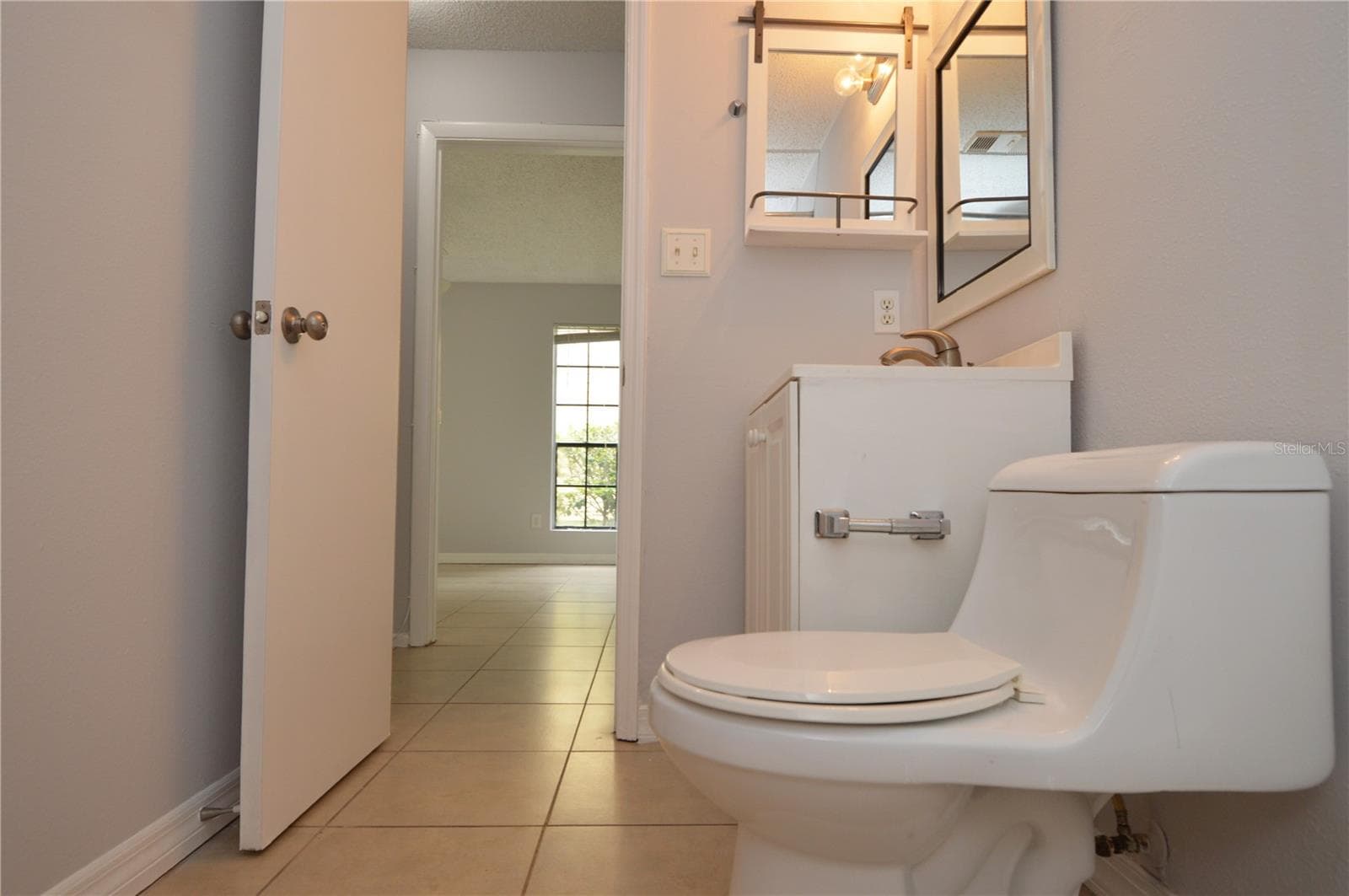 Condominium at 8630 MALLARD RESERVE DR #103, TAMPA, photo 25 of 96