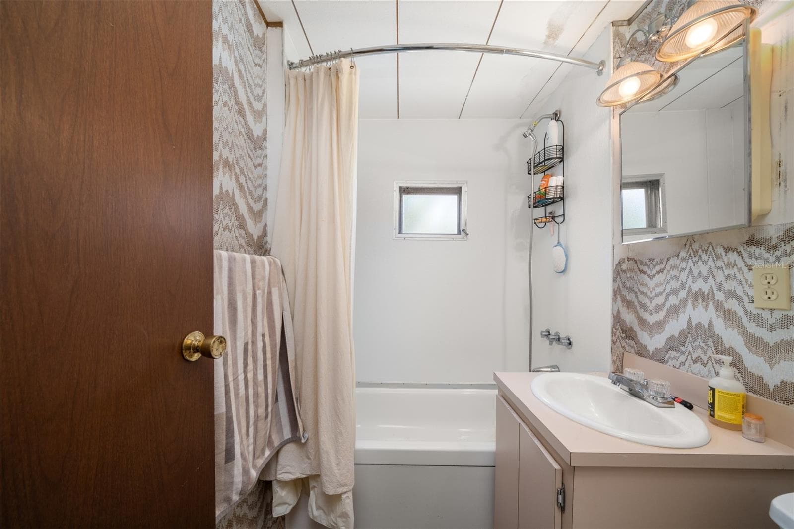 Mobile Home at 3144 HOLIDAY BEACH DR, AVON PARK, photo 21 of 41