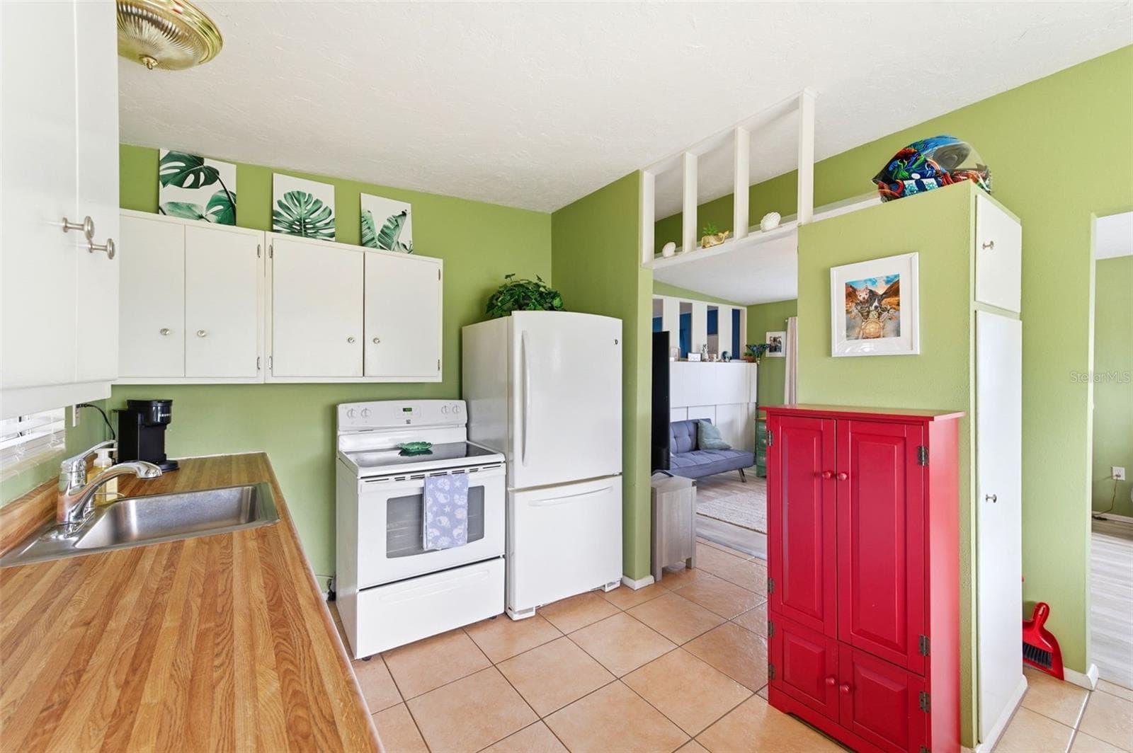 Single Family Residence at 100 AVERY AVE, CRYSTAL BEACH, photo 13 of 43