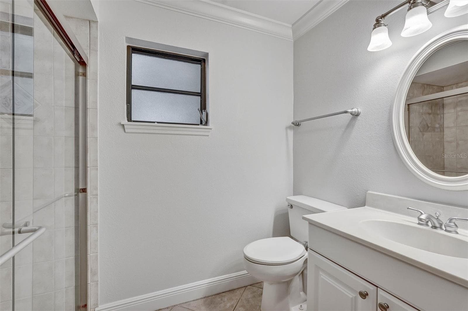 Guest bathroom - 7861 PINE TRACE DR #7861, SARASOTA