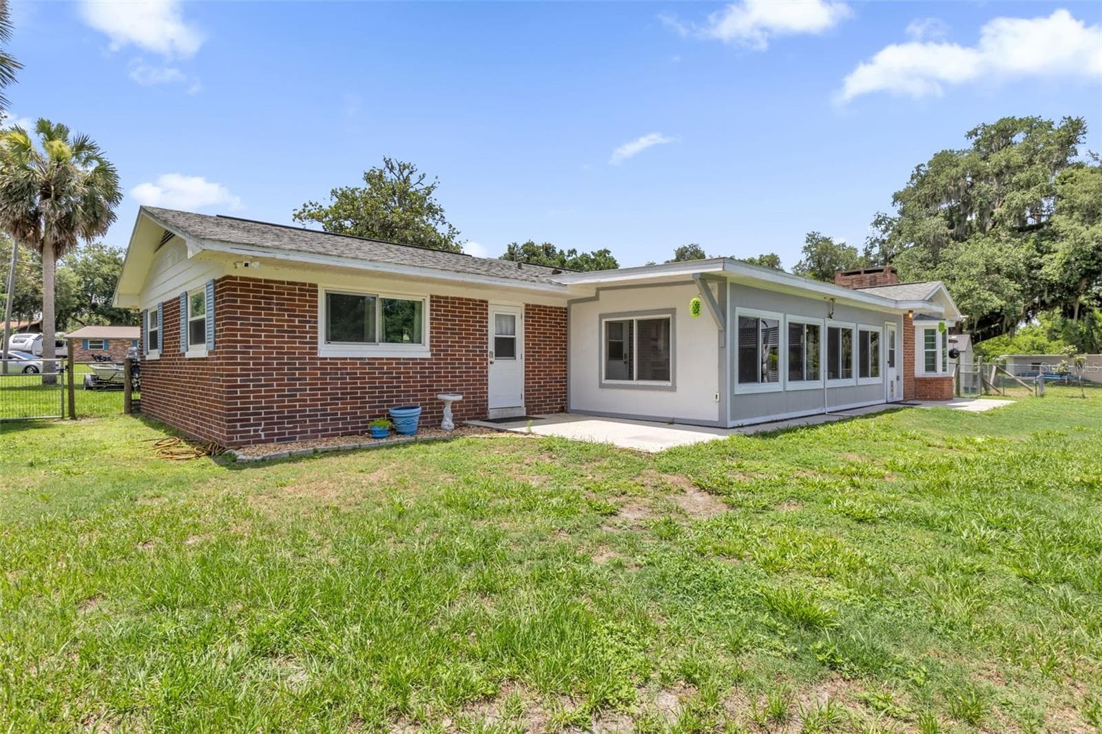 Single Family Residence at 35505 CRESCENT DR, FRUITLAND PARK, photo 32 of 50